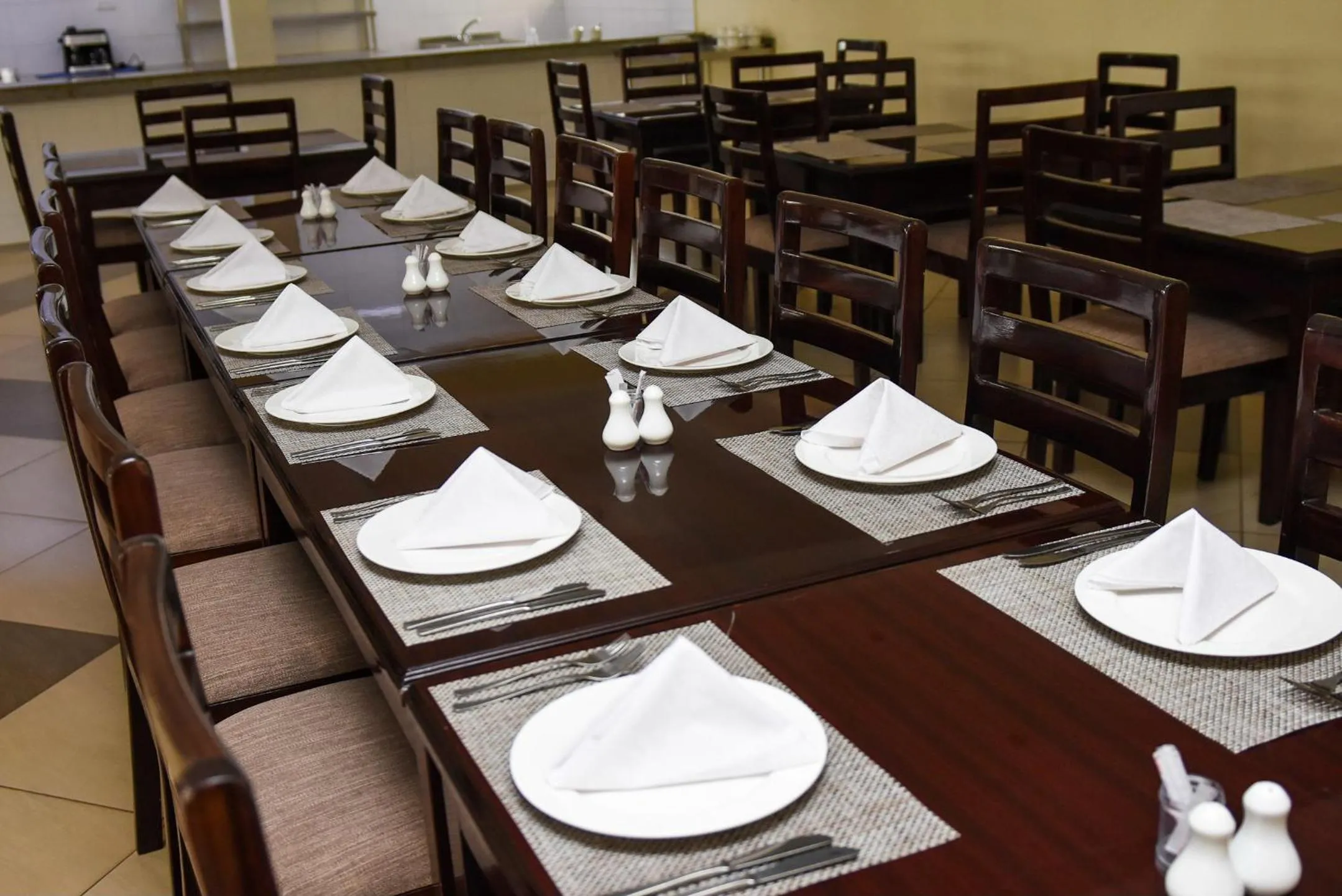 Restaurant/places to eat in The Radix Hotel Limited