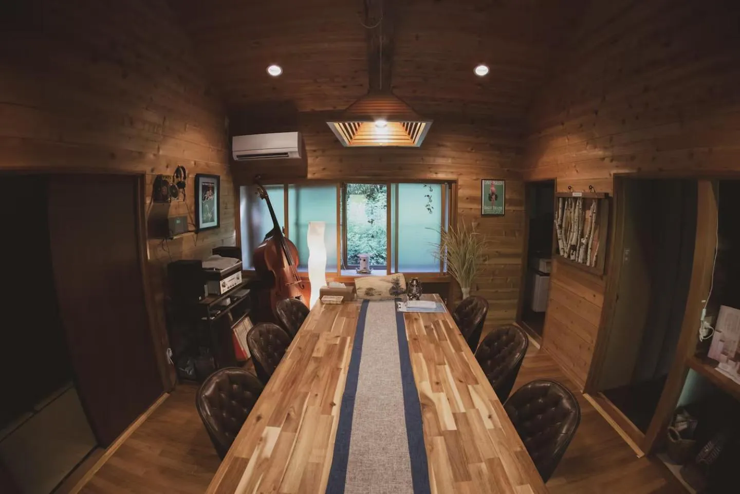 Azumino Salon1 Cozy Onsen Retreat