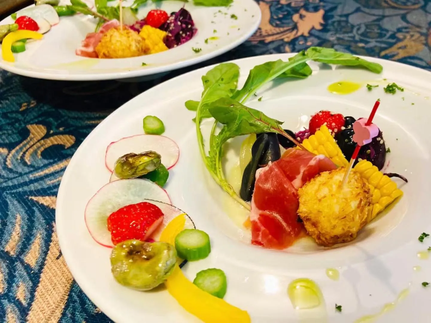 Dinner in Azumino Salon1 Cozy Onsen Retreat