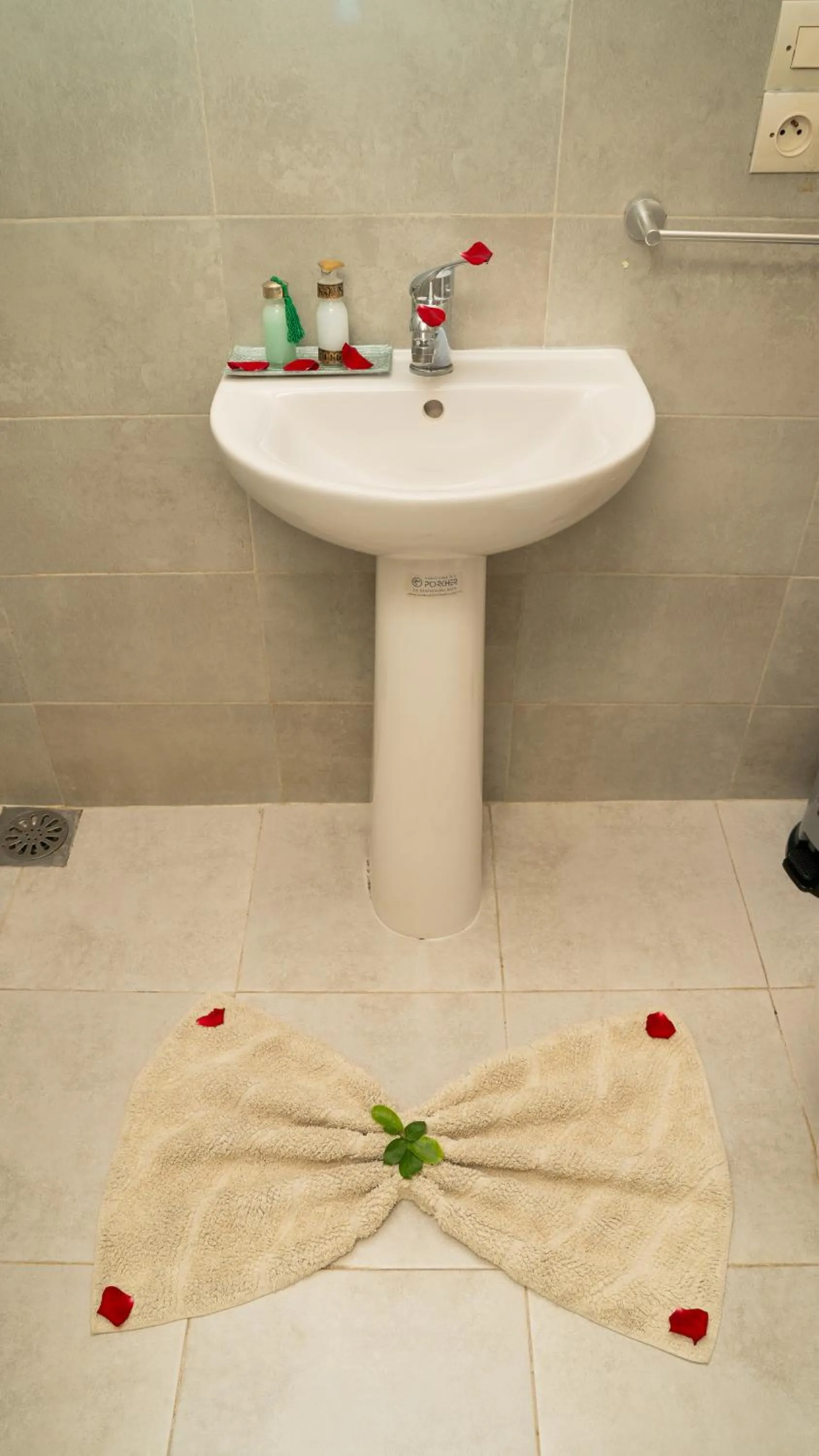 Bathroom in Riad Allal