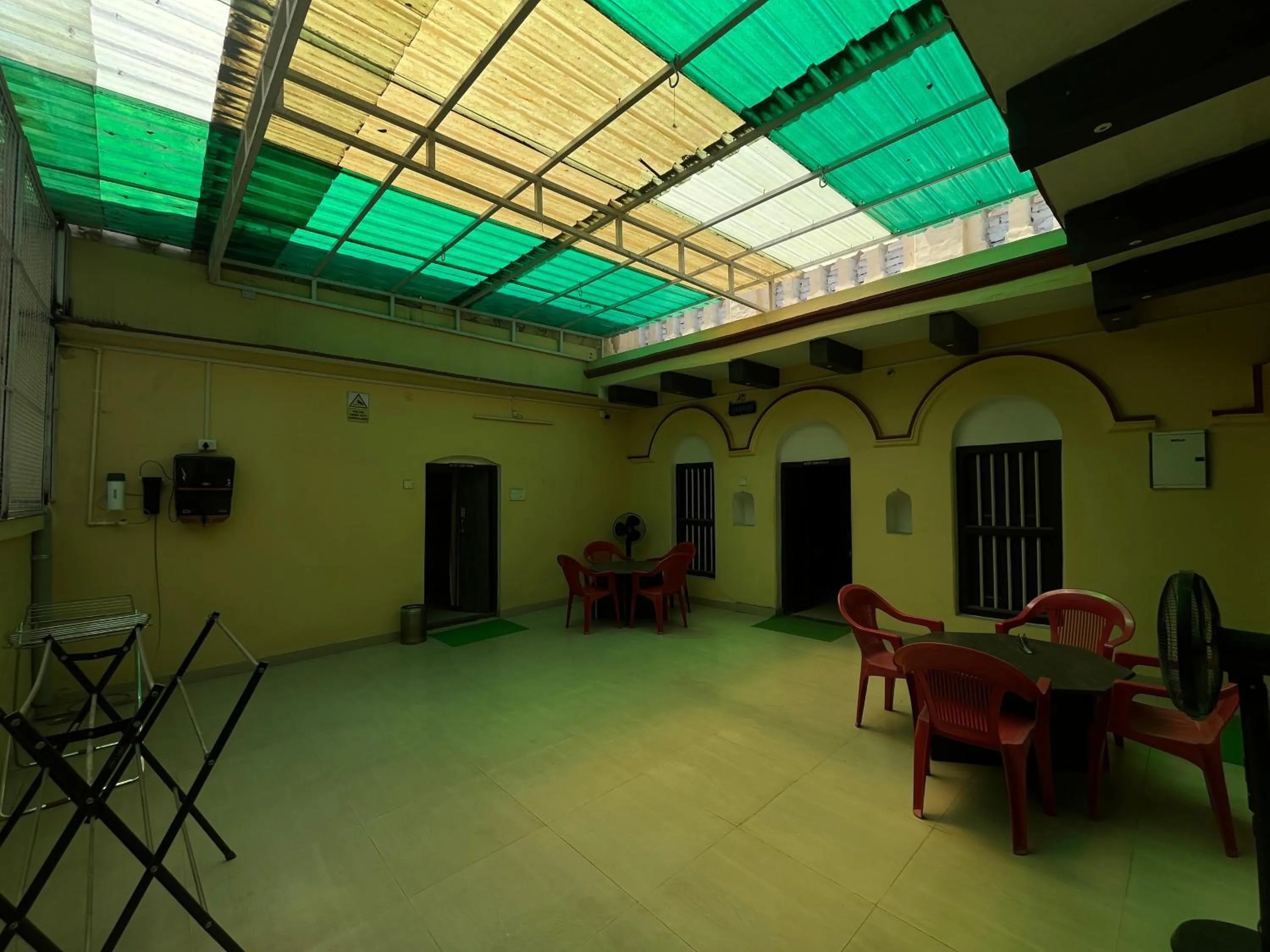 Balcony/Terrace in Foreigners Inn