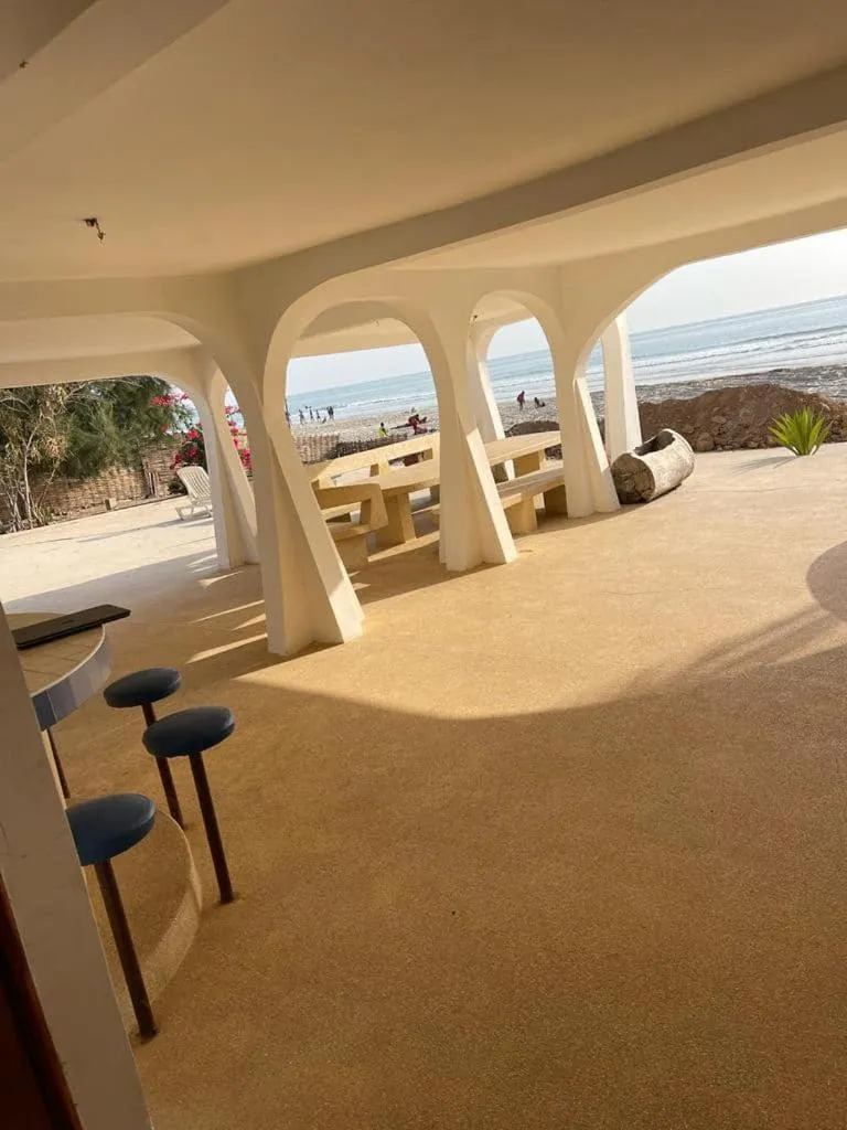 Balcony/Terrace in HOTEL DU BAR DE LA MER CAP SKIRRiNG