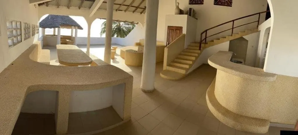 Seating area in HOTEL DU BAR DE LA MER CAP SKIRRiNG