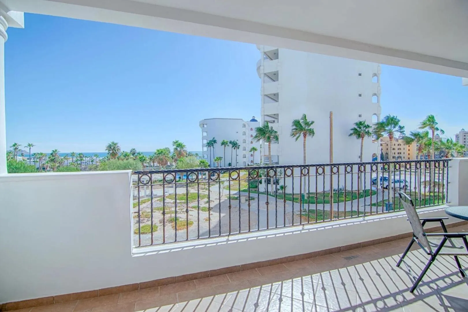 Casa Blanca Golf Villas