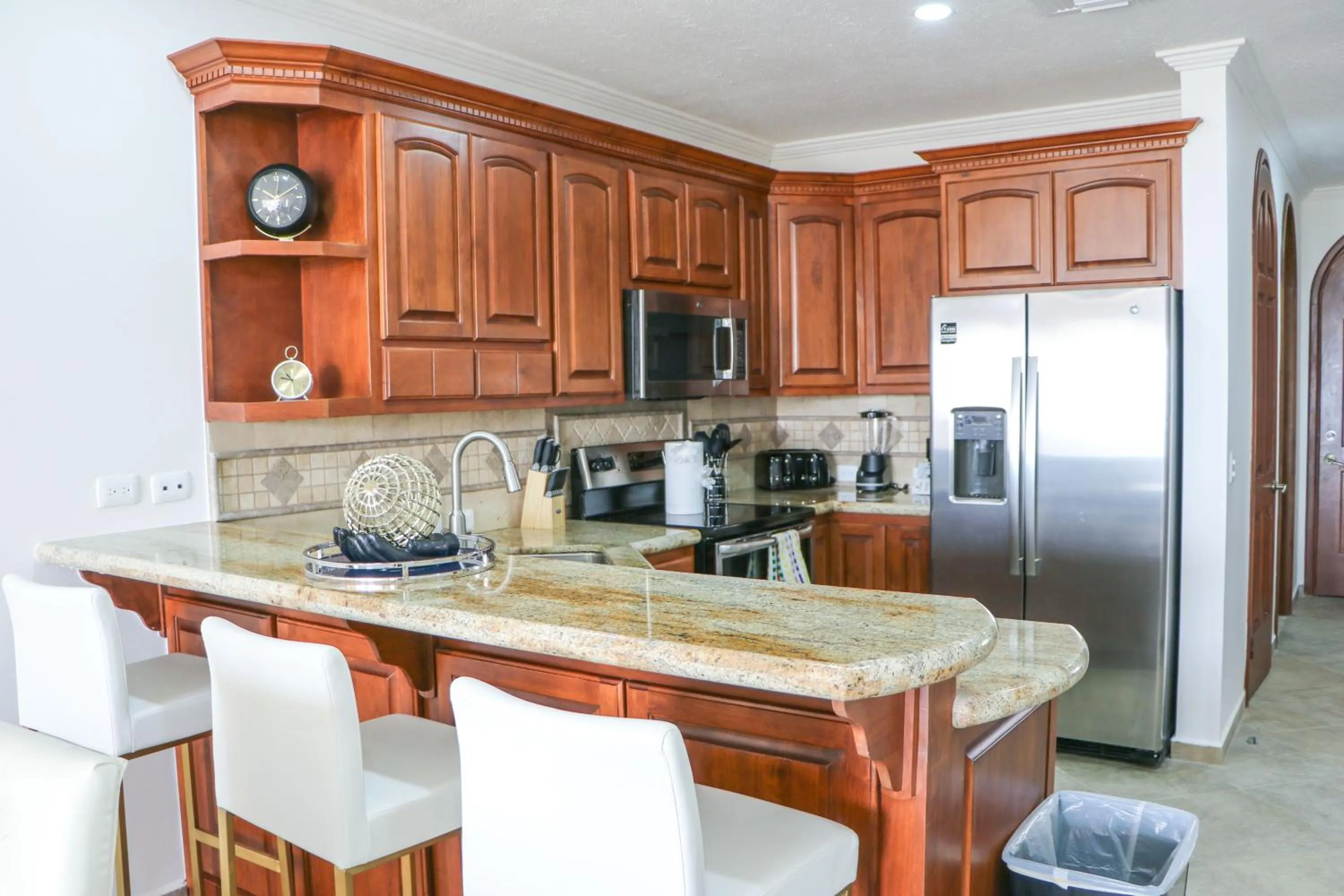 Kitchen or kitchenette in Casa Blanca Golf Villas