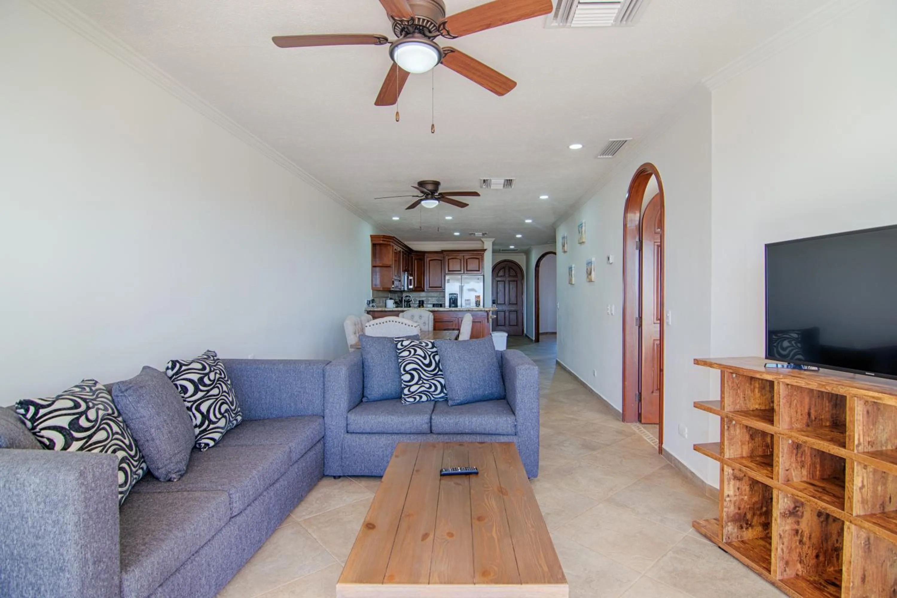 Casa Blanca Golf Villas