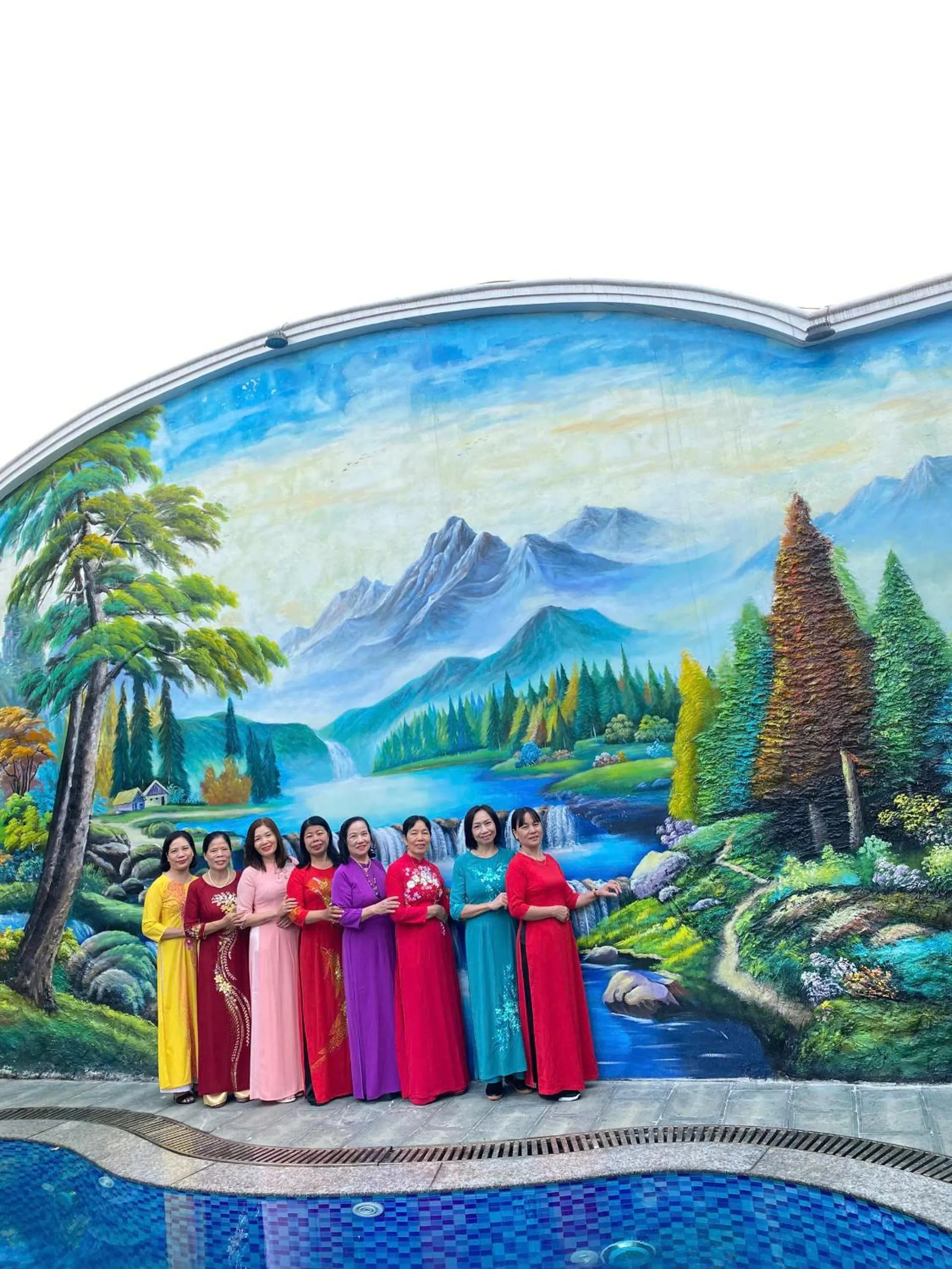 People in Châu Sơn Garden Resort