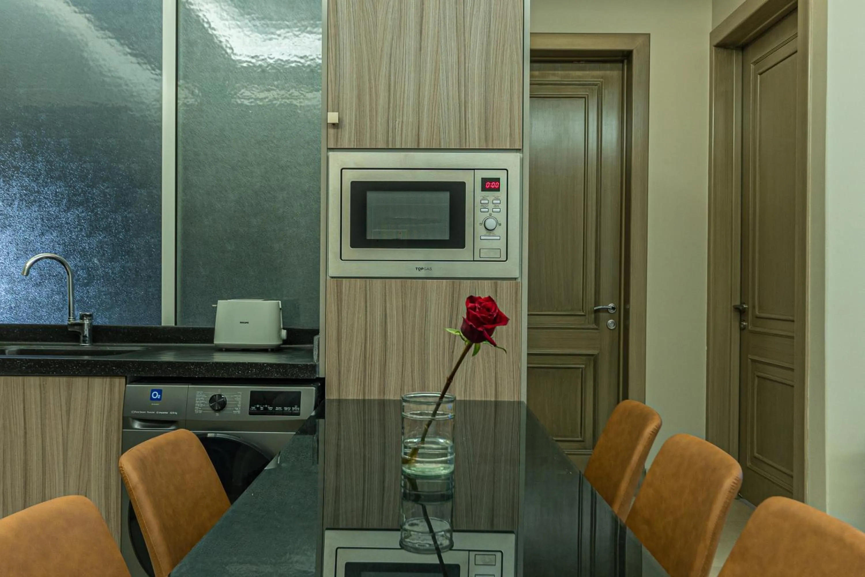 Kitchen or kitchenette in Land Walk Hotel Al Taawun Riyadh