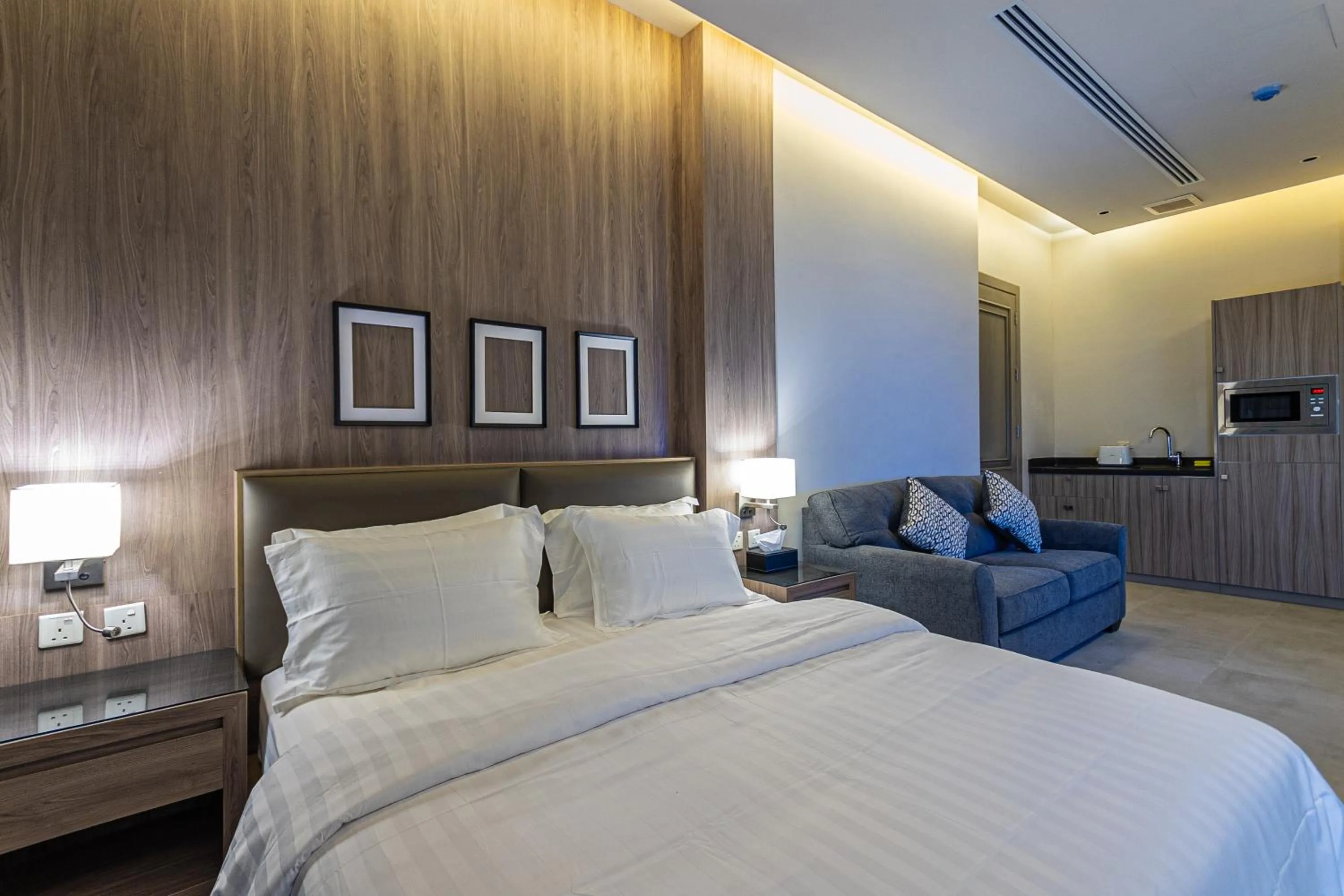 Bed in Land Walk Hotel Al Taawun Riyadh