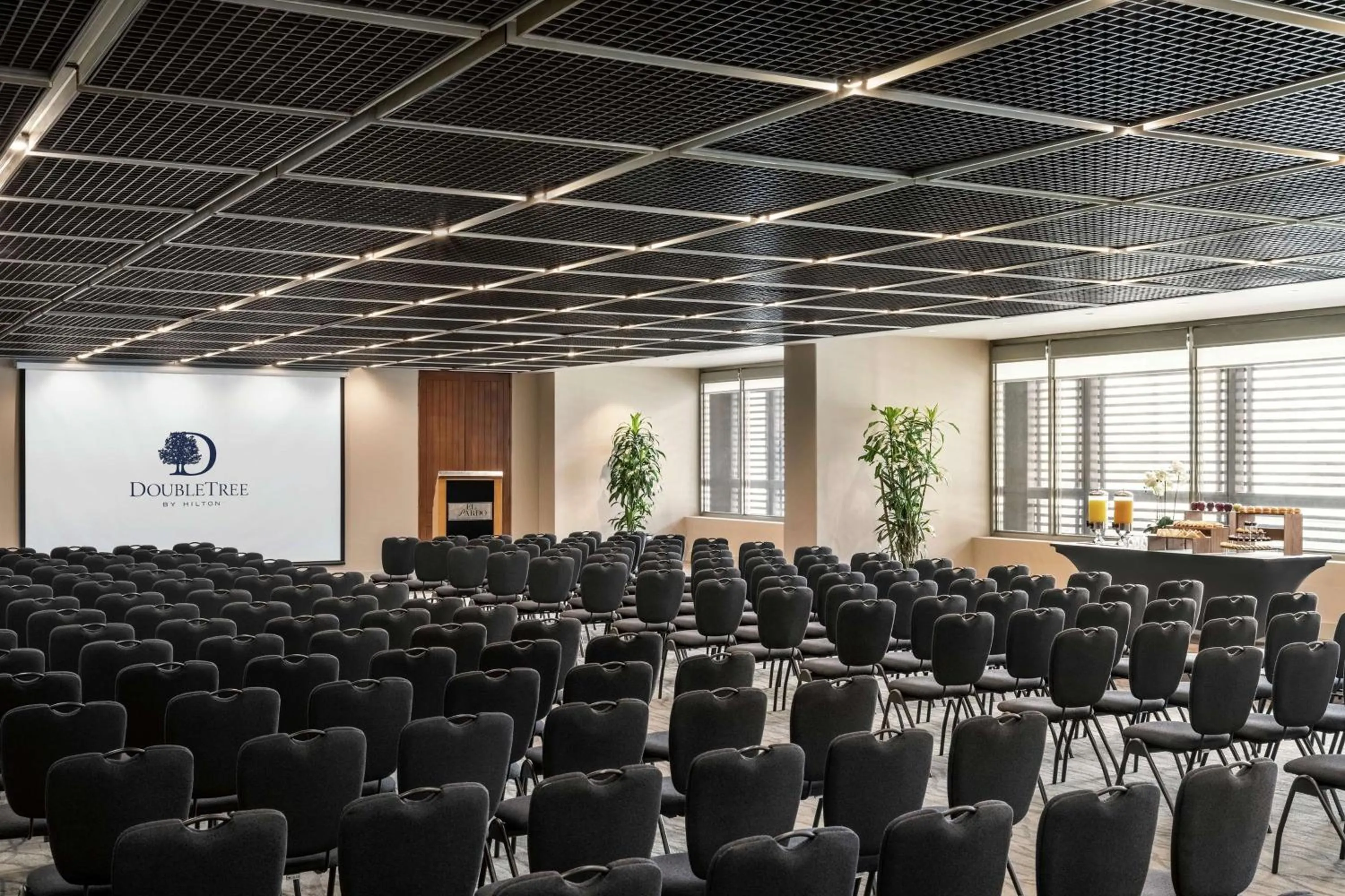 Meeting/conference room in DoubleTree by Hilton Lima Miraflores El Pardo