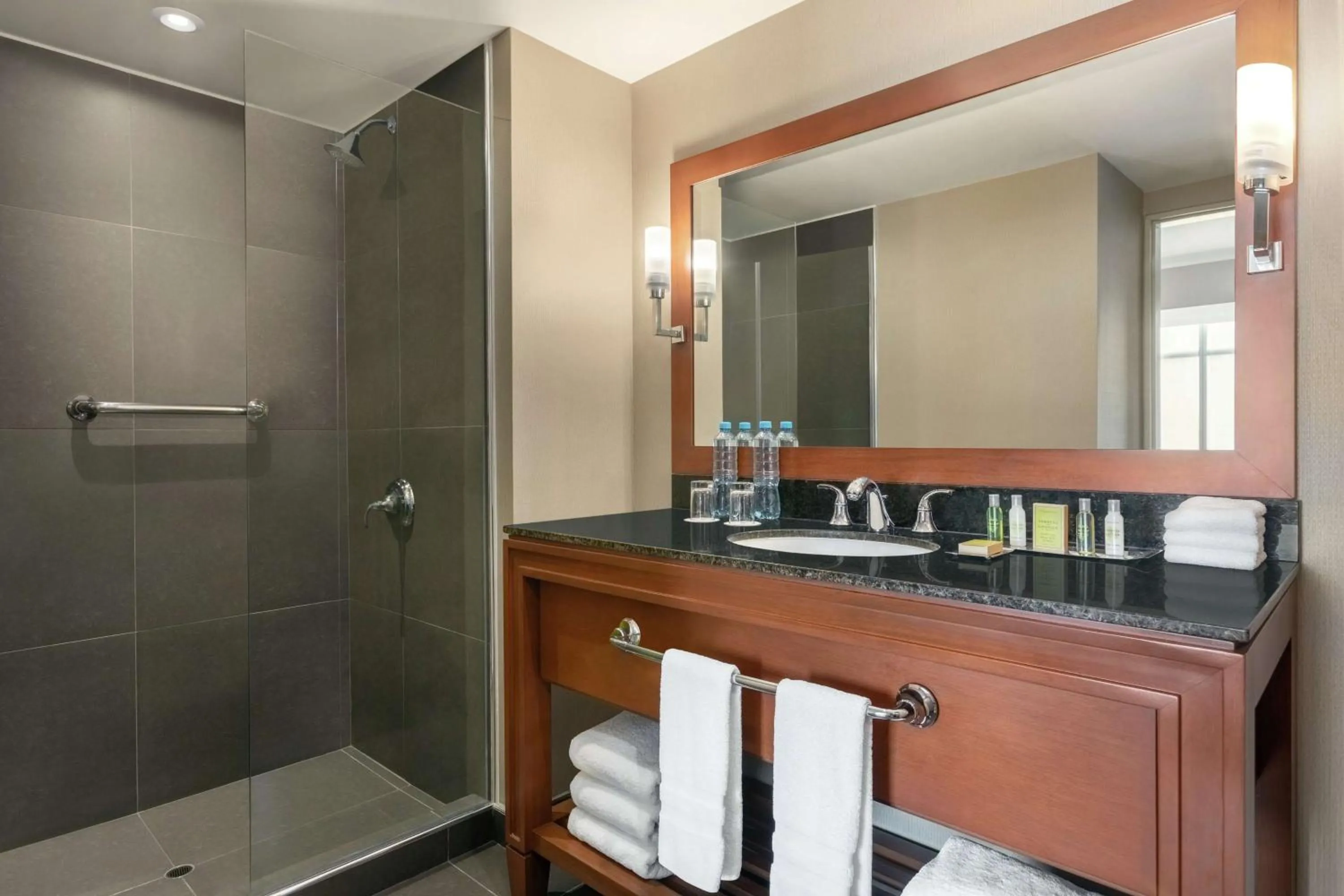 Bathroom in DoubleTree by Hilton Lima Miraflores El Pardo