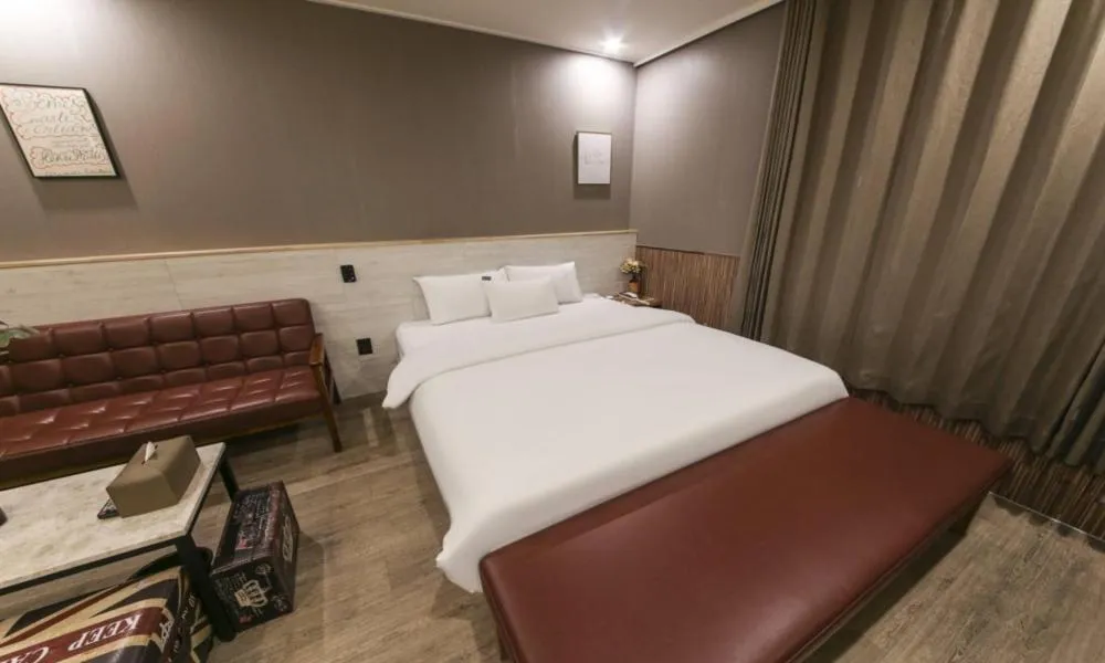 Bed in Daegu Seongseo Hotel Series 5.0