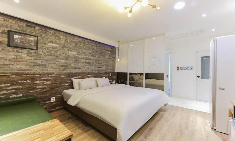 Bed in Hotel Yeogieutte Dongdaegu