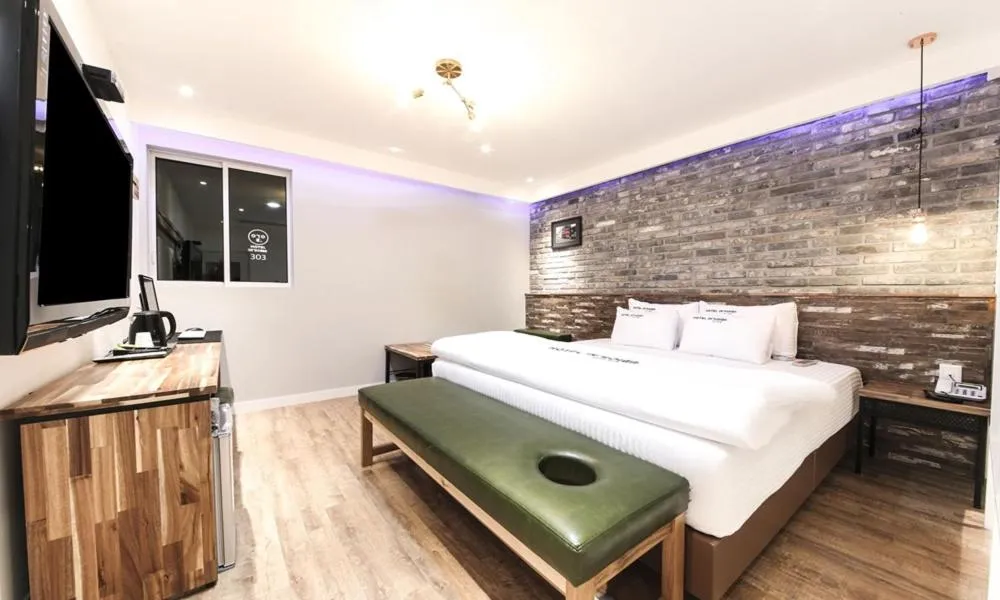 Bed in Hotel Yeogieutte Dongdaegu