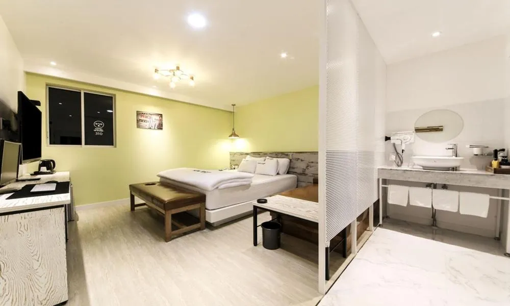 Bed in Hotel Yeogieutte Dongdaegu