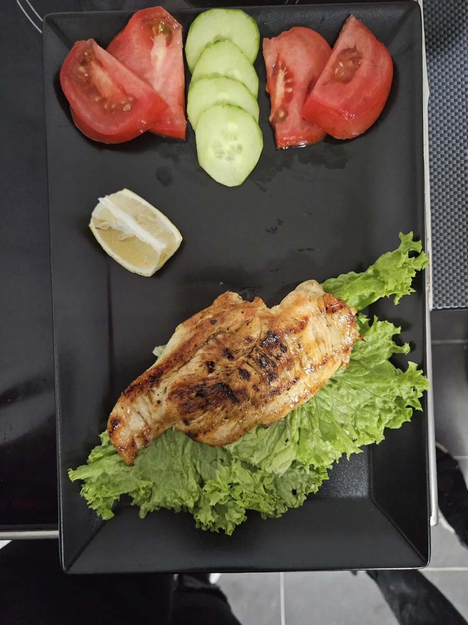 Restaurant/places to eat in Hotel Annis M&P