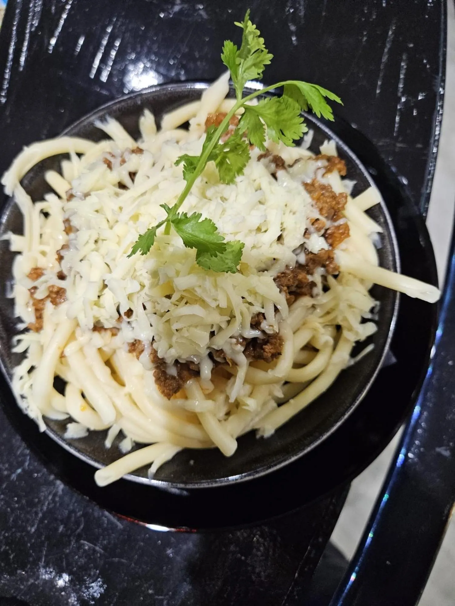 Restaurant/places to eat in Hotel Annis M&P