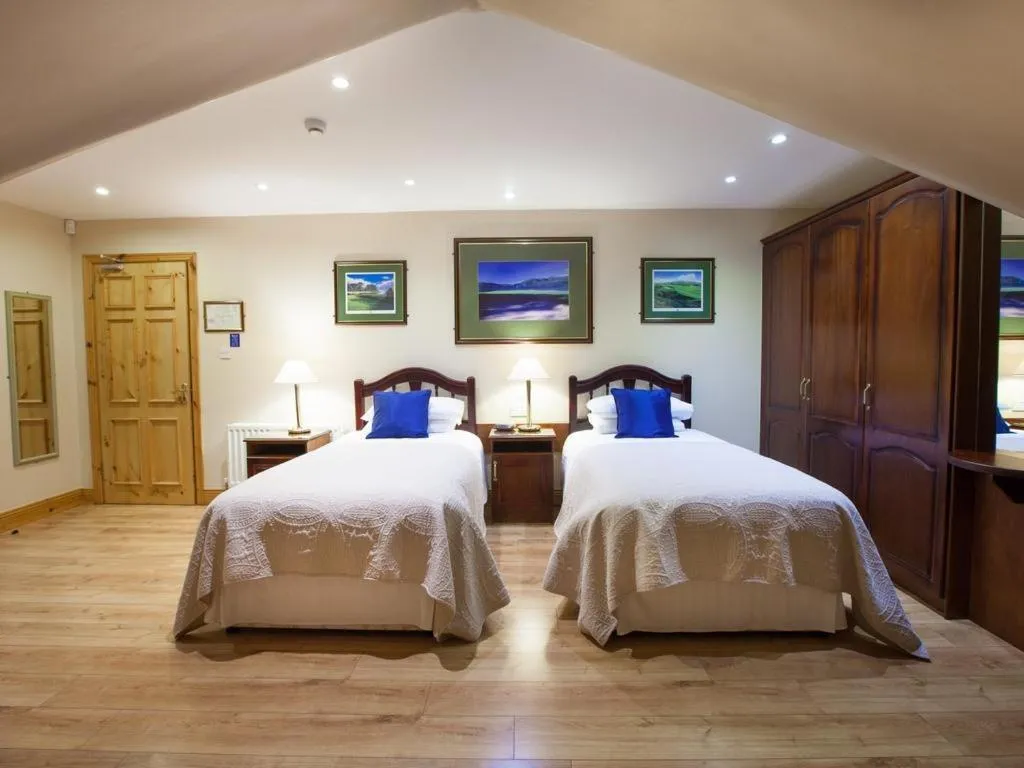Bed in The Tides Ballybunion