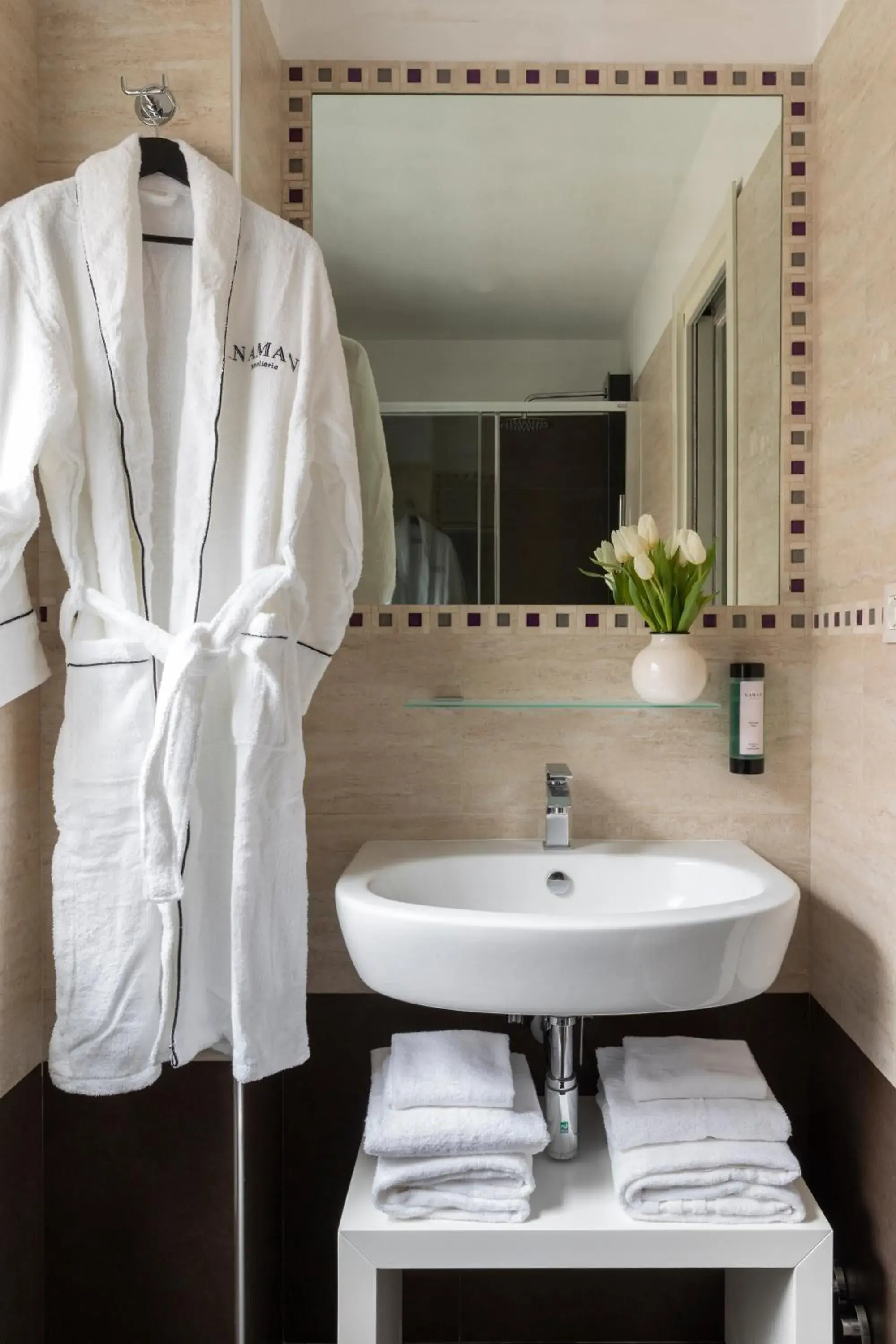 Suite with Balcony in NAMAN HOTELLERIE - Spagna Suite with Balcony in NAMAN HOTELLERIE - Spagna