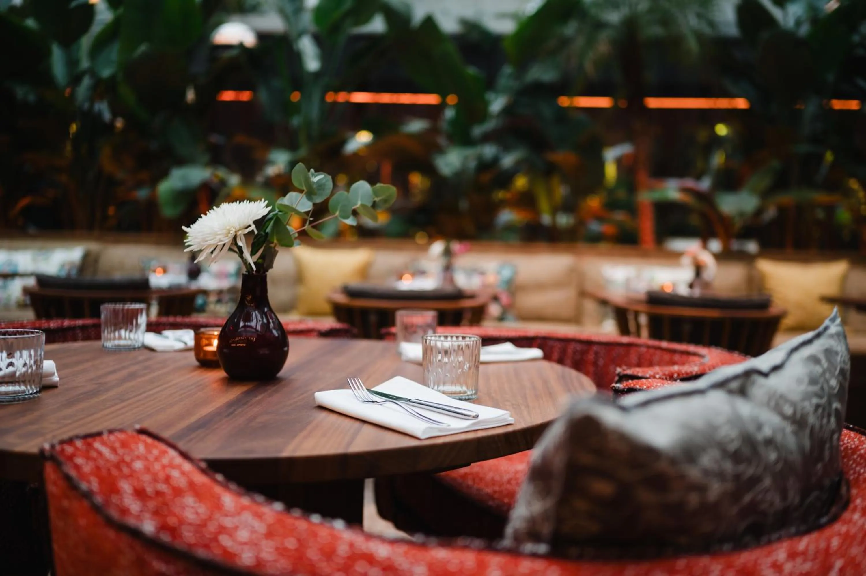 Restaurant/places to eat in sly Berlin