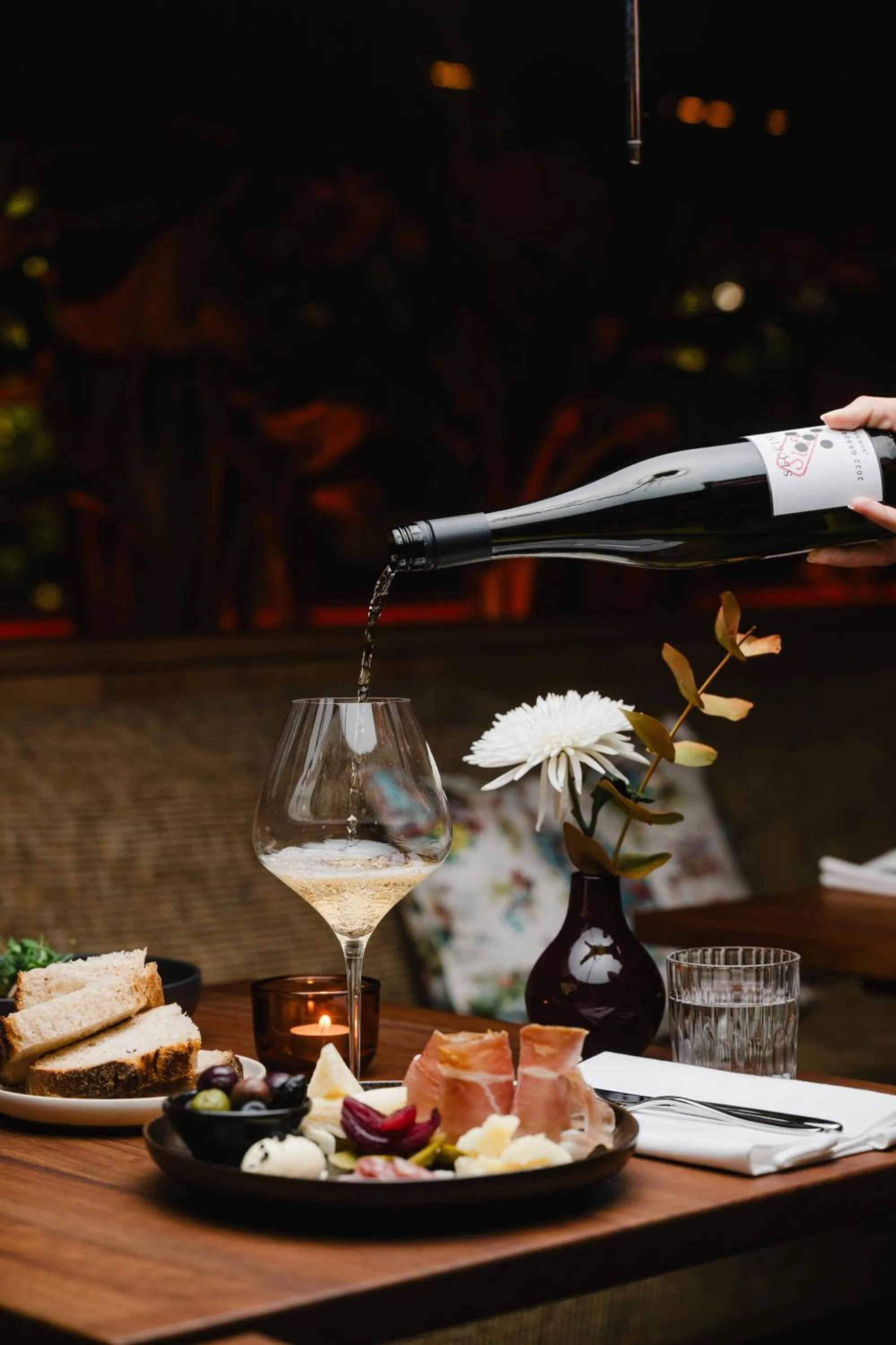 Restaurant/places to eat in sly Berlin