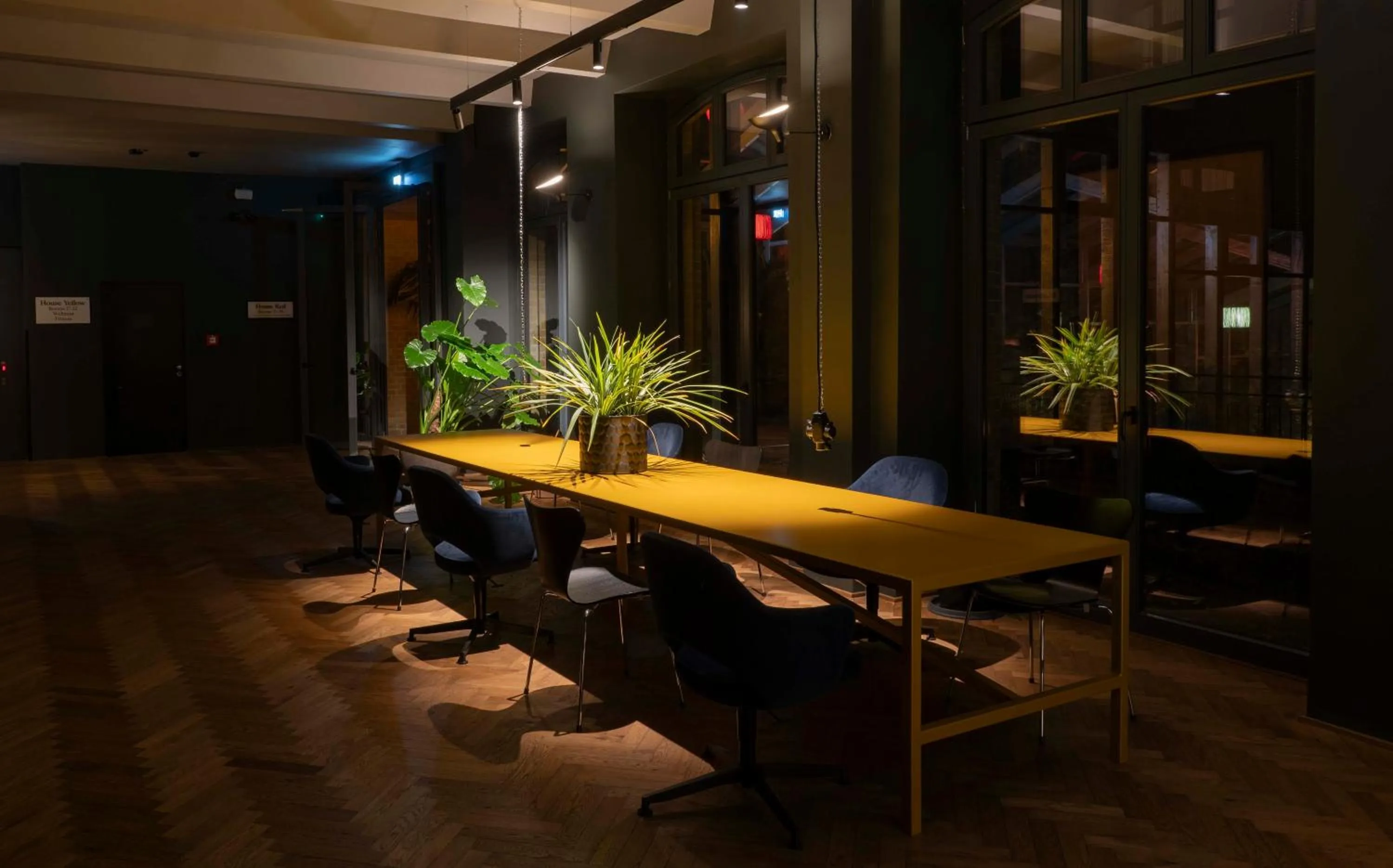 Decorative detail in sly Berlin