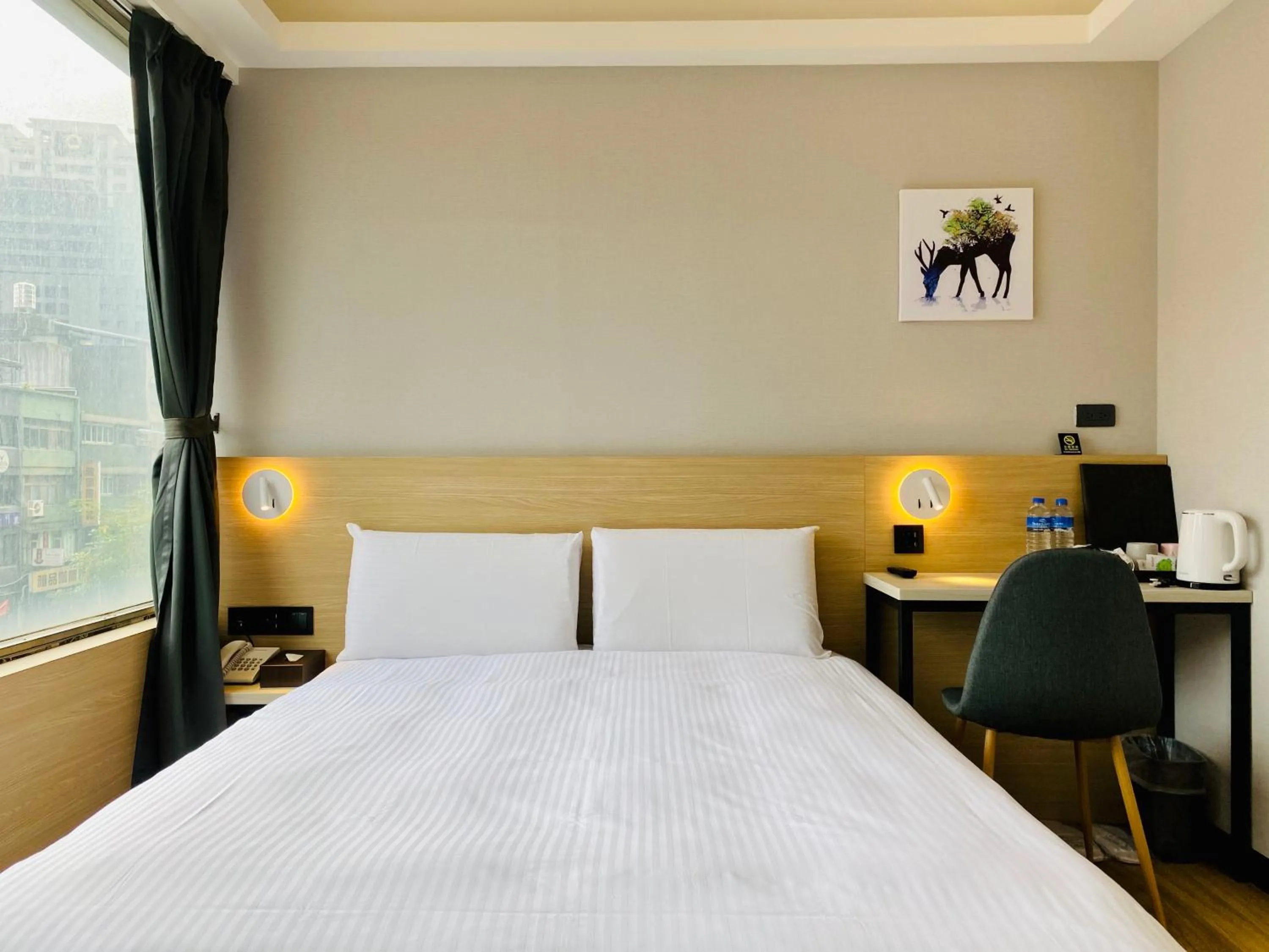 Bed in Hub Hotel Songshan Inn