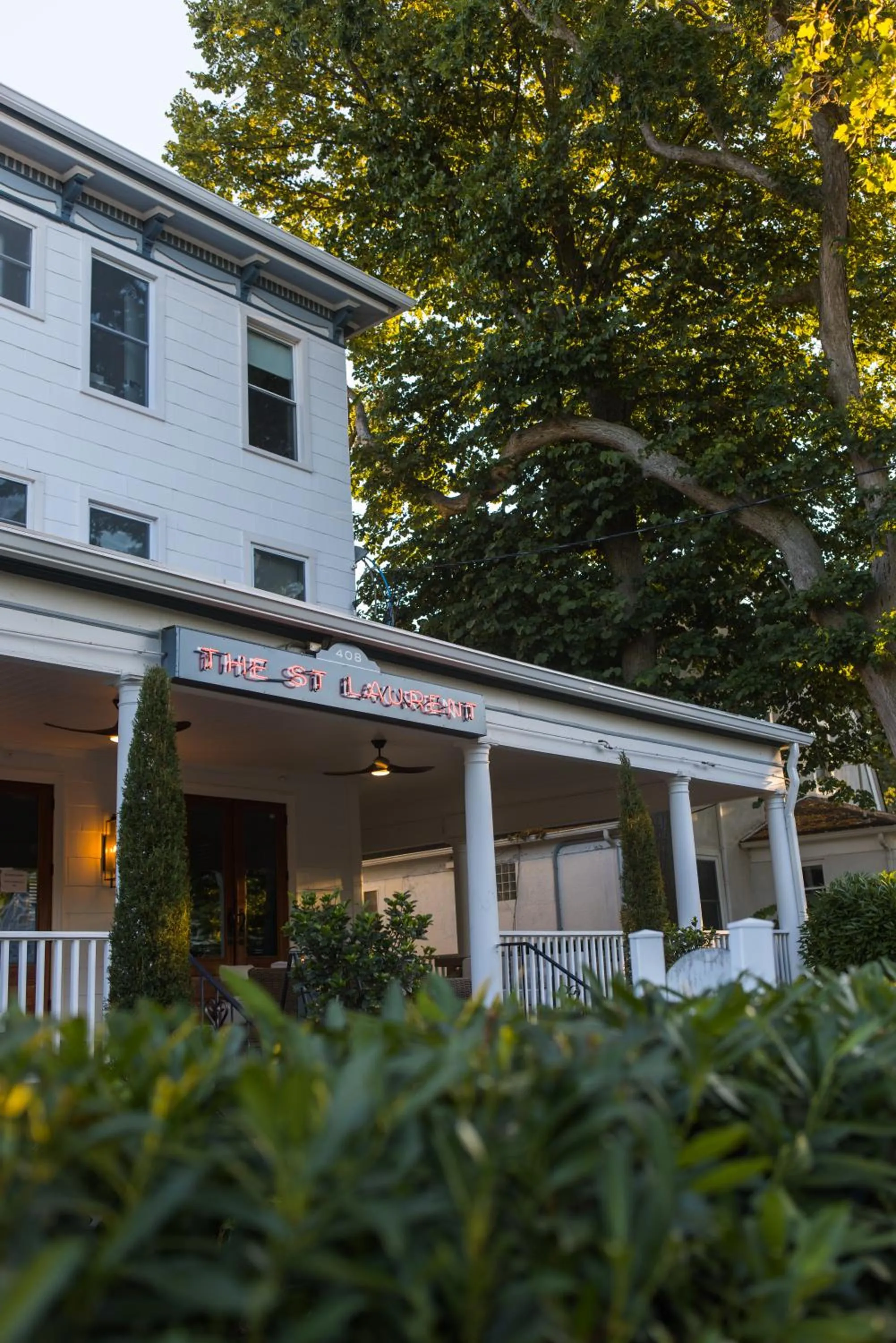 Property building in The St Laurent Guest Rooms