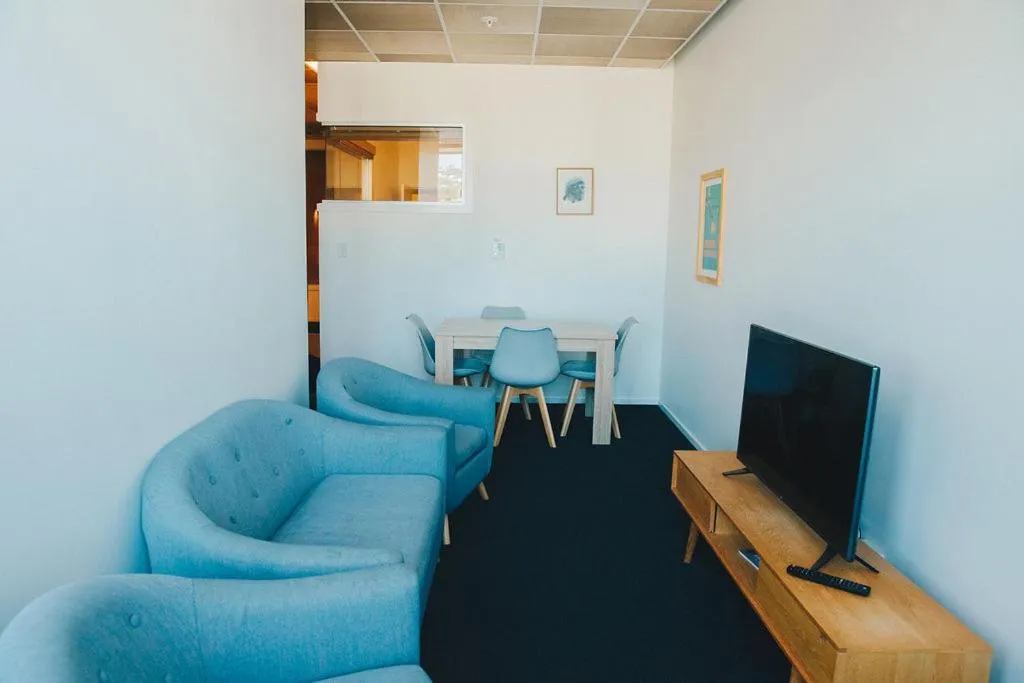 Living room in Liberty Apartment Hotel