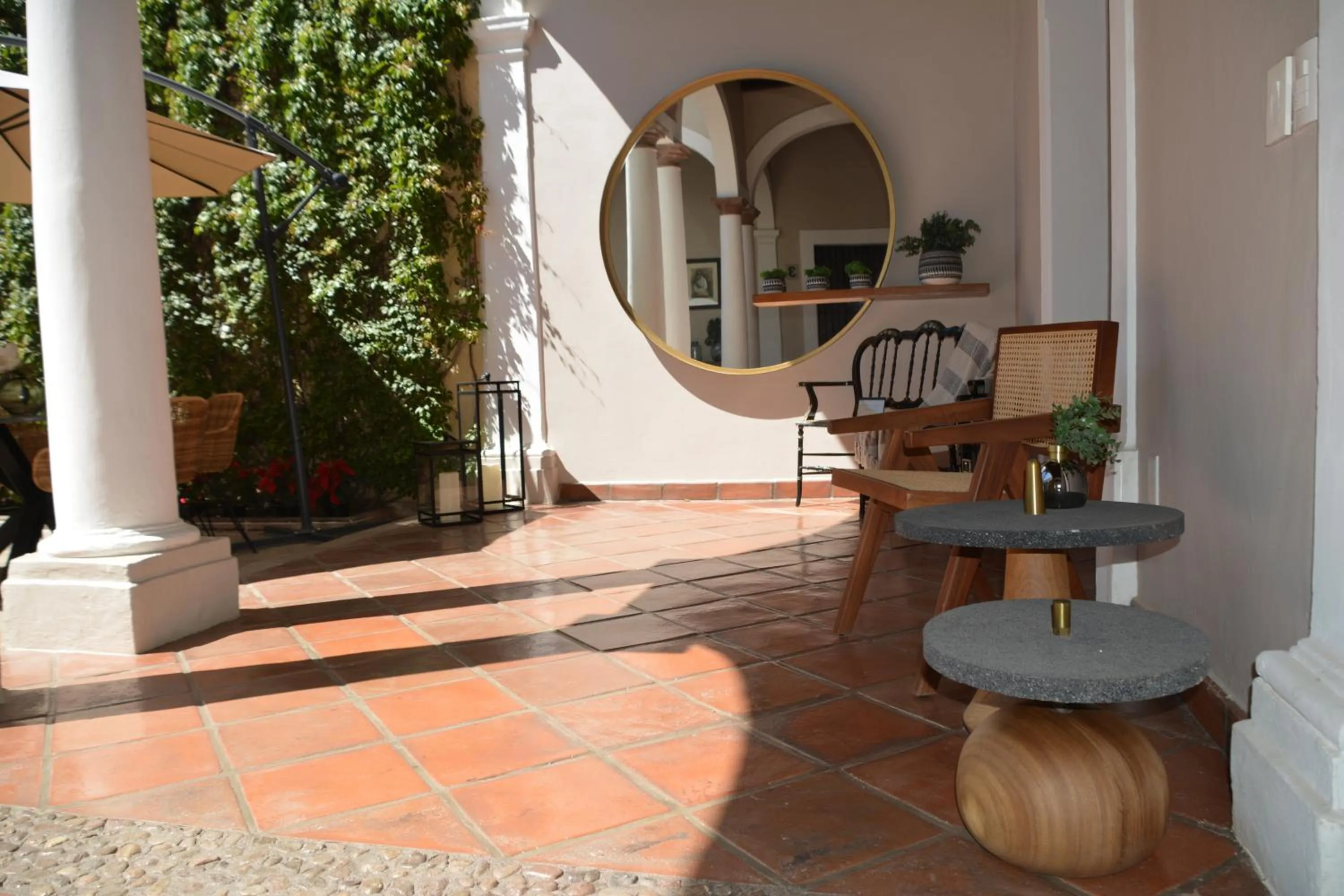 Decorative detail in Casa Angeles Mascota