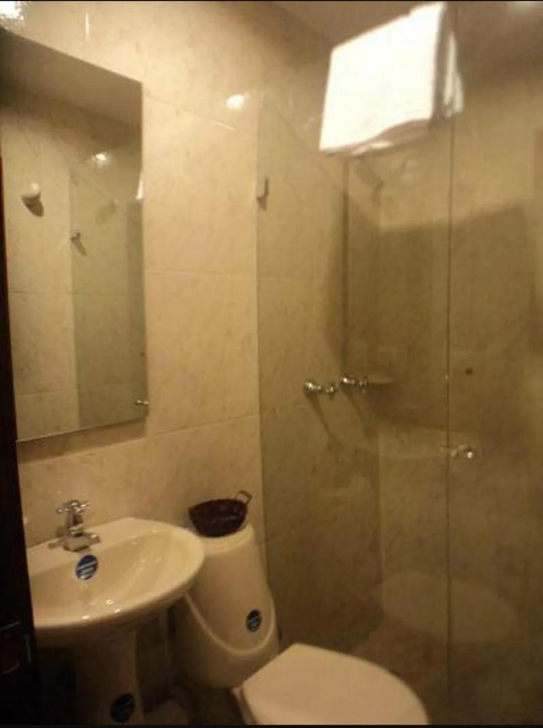 Shower in Hotel Casa Morada 63
