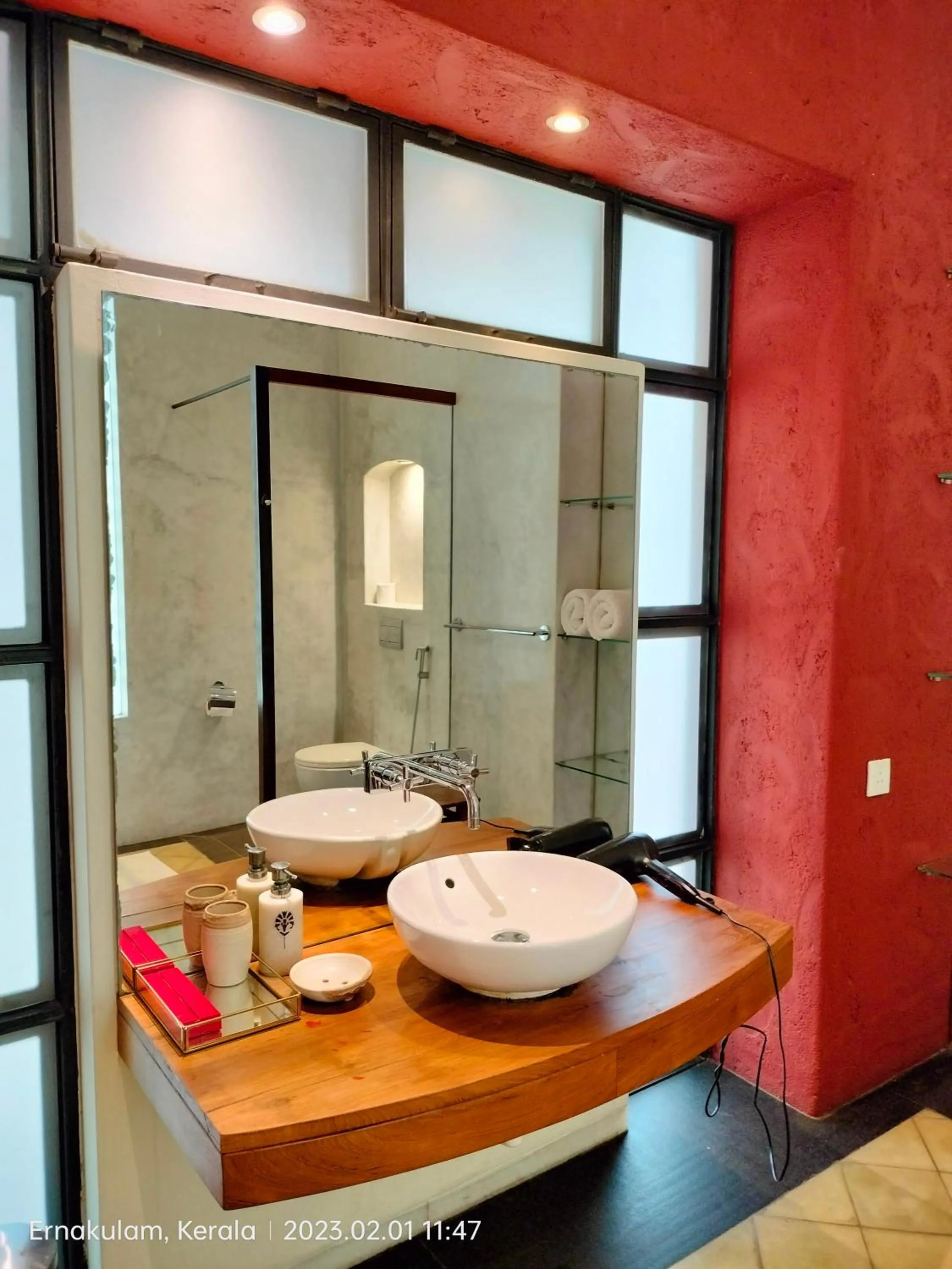 Bathroom in Baymaas LakeHouse