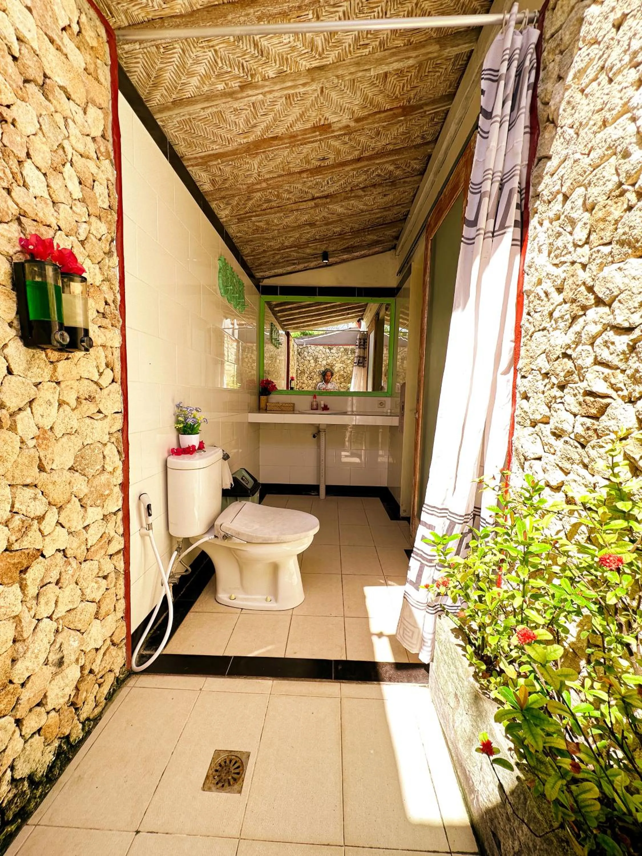 Toilet in Penida Hills