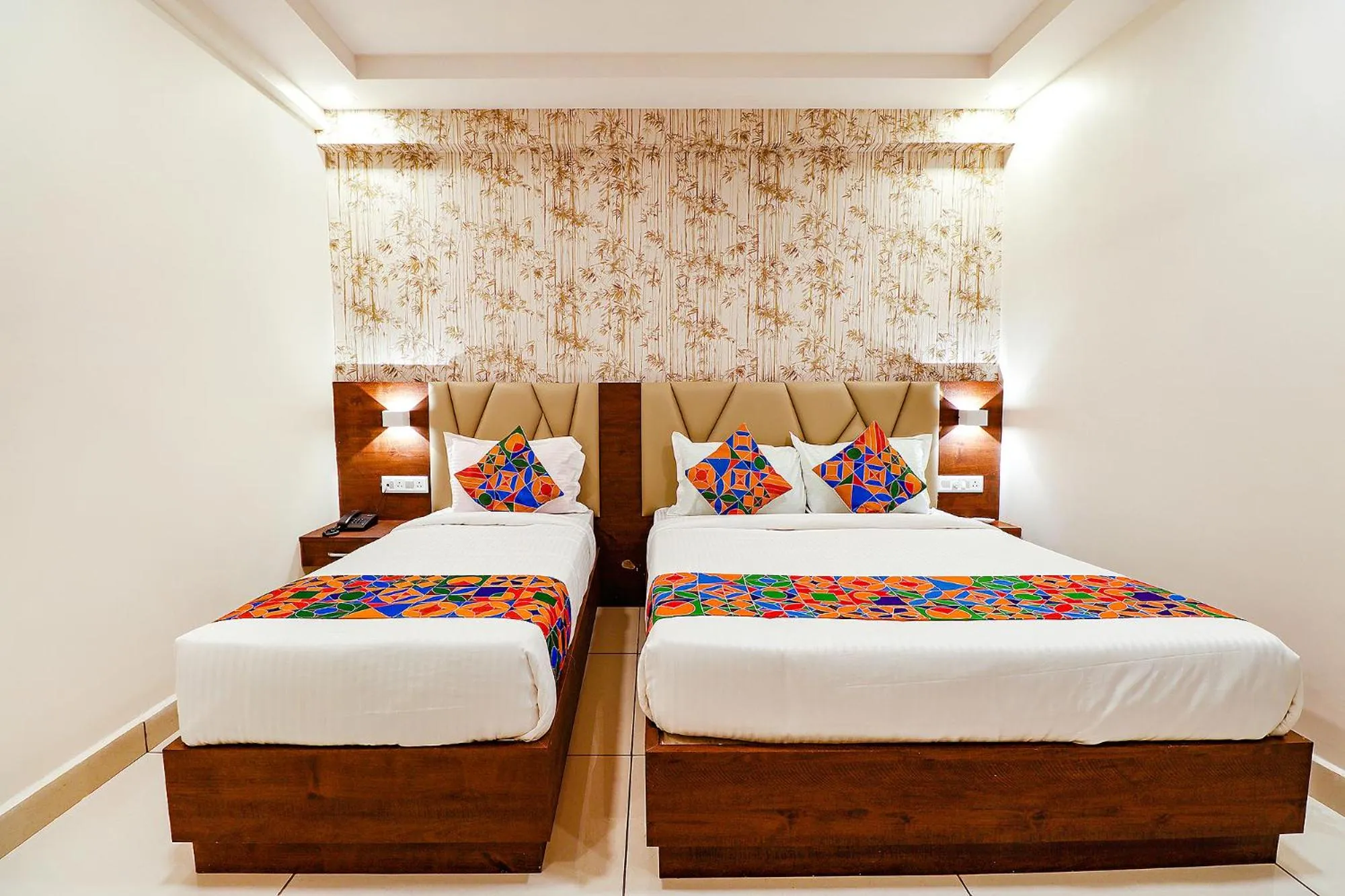 Bed in FabHotel Rotano Grand - Nr Marathahalli Bridge