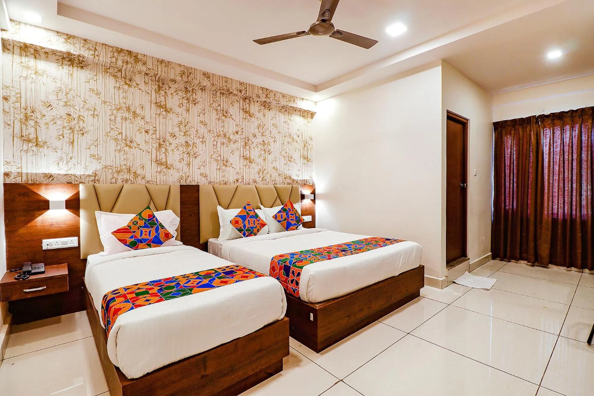 Bed in FabHotel Rotano Grand - Nr Marathahalli Bridge
