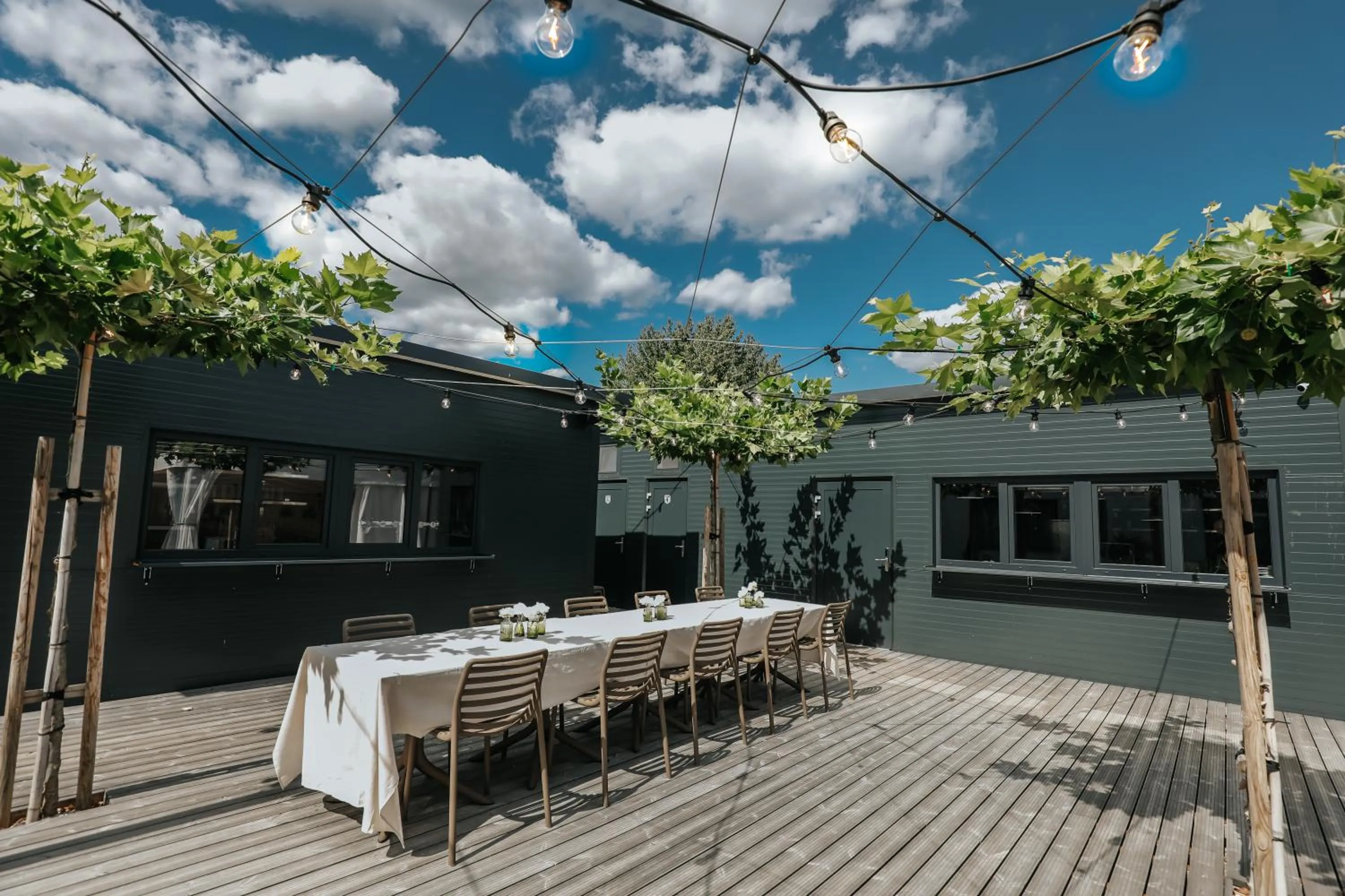 Evening entertainment in Dubno Eat & Sleep