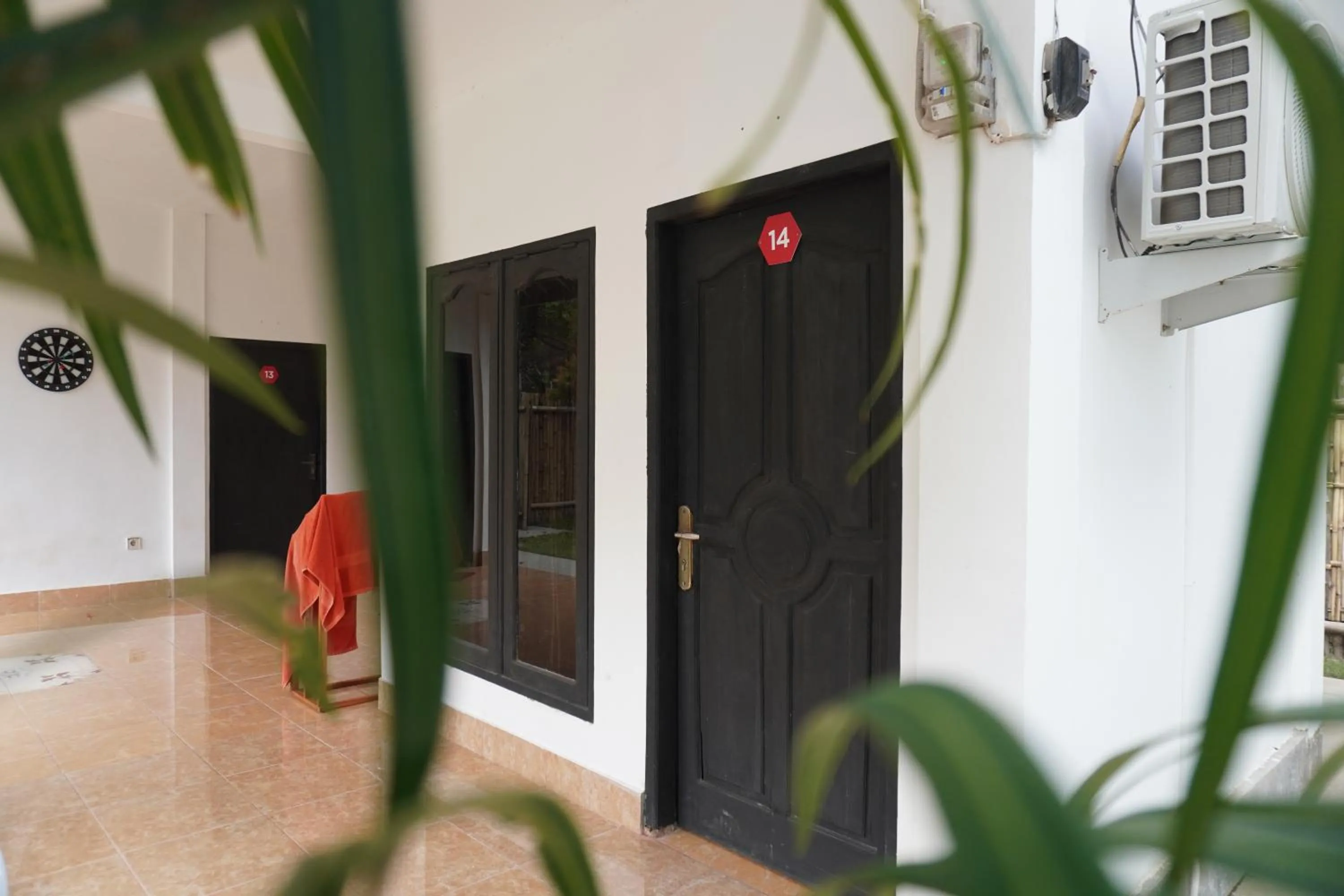 Property building in Indonesia Backpacker Hostels