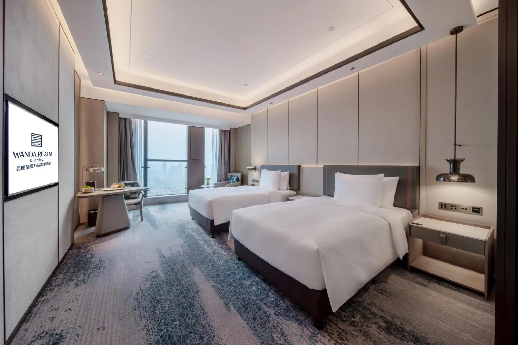 Photo of the whole room, Bed in Wanda Realm Kunming