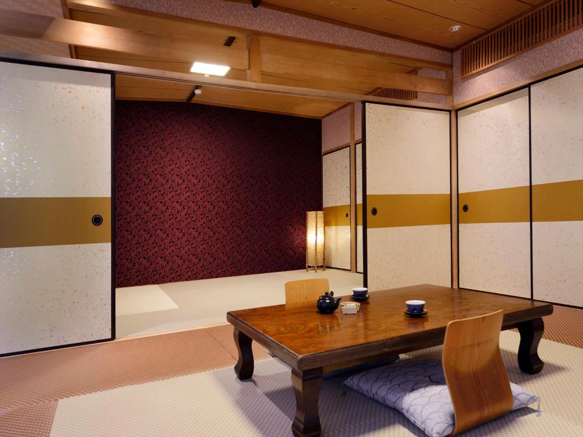 Photo of the whole room in Hotel Seiryu Japanese Spa inn with spectacular view in Osaka
