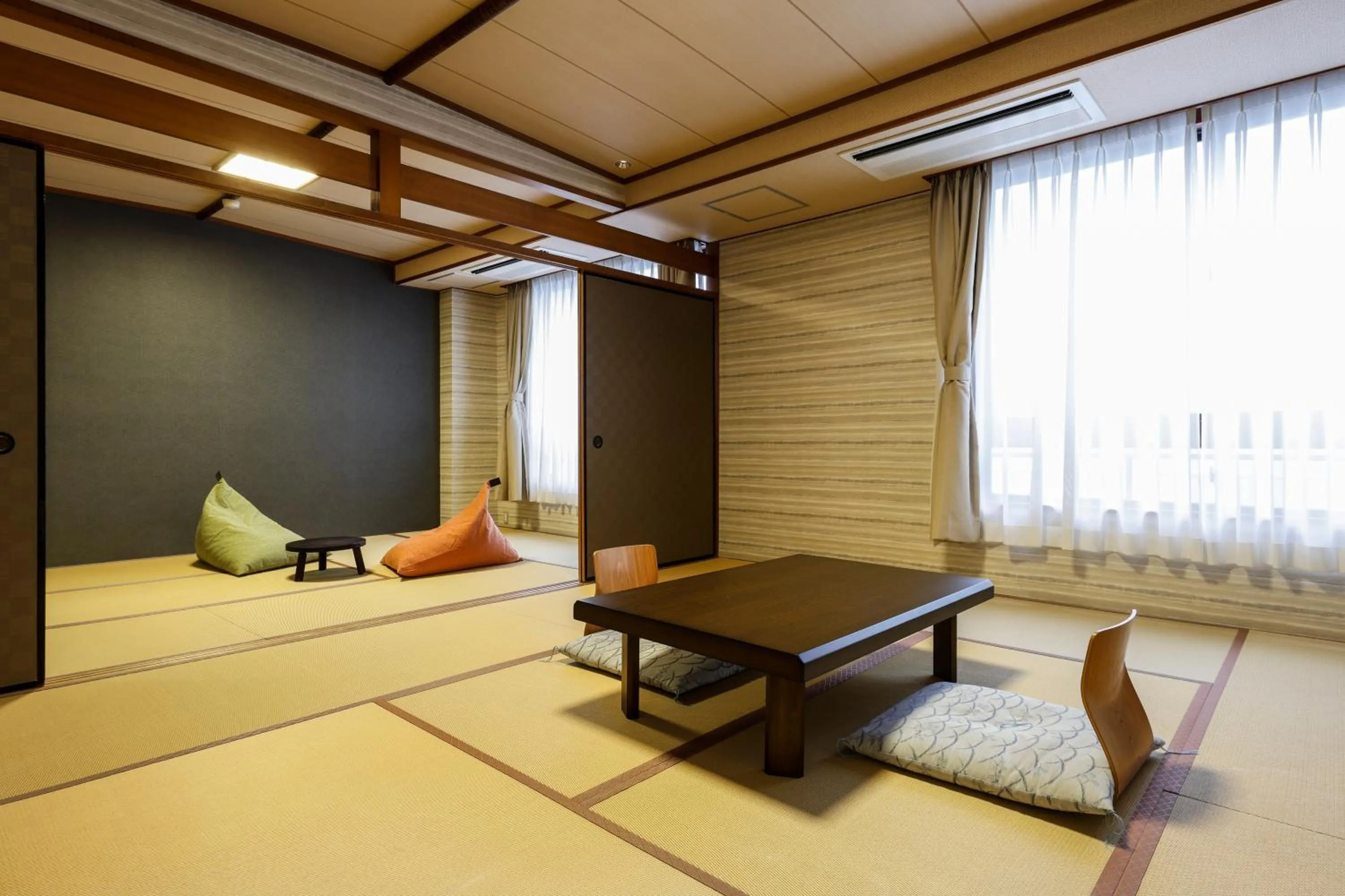 Living room in Hotel Seiryu Japanese Spa inn with spectacular view in Osaka