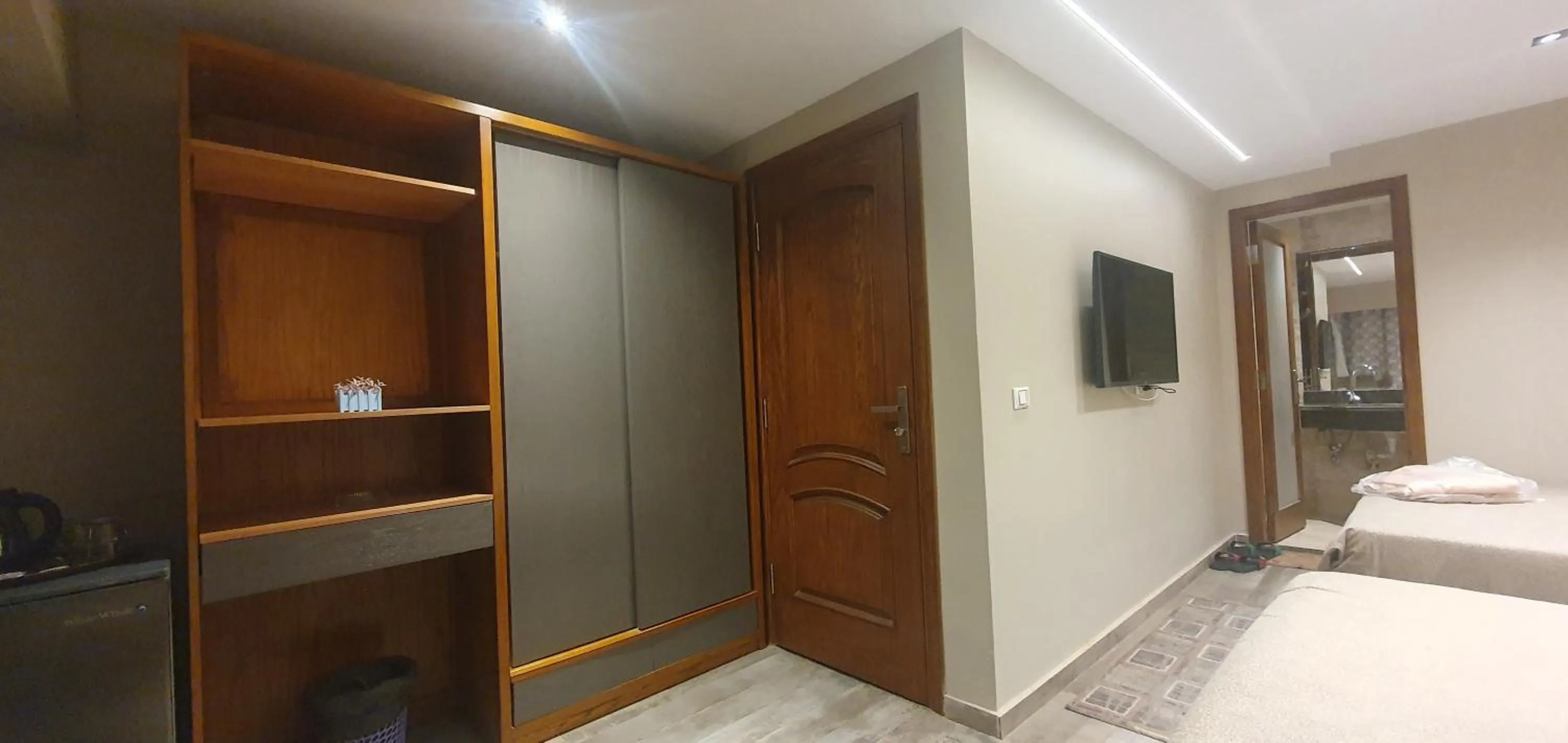 Garden City Plaza Hotel