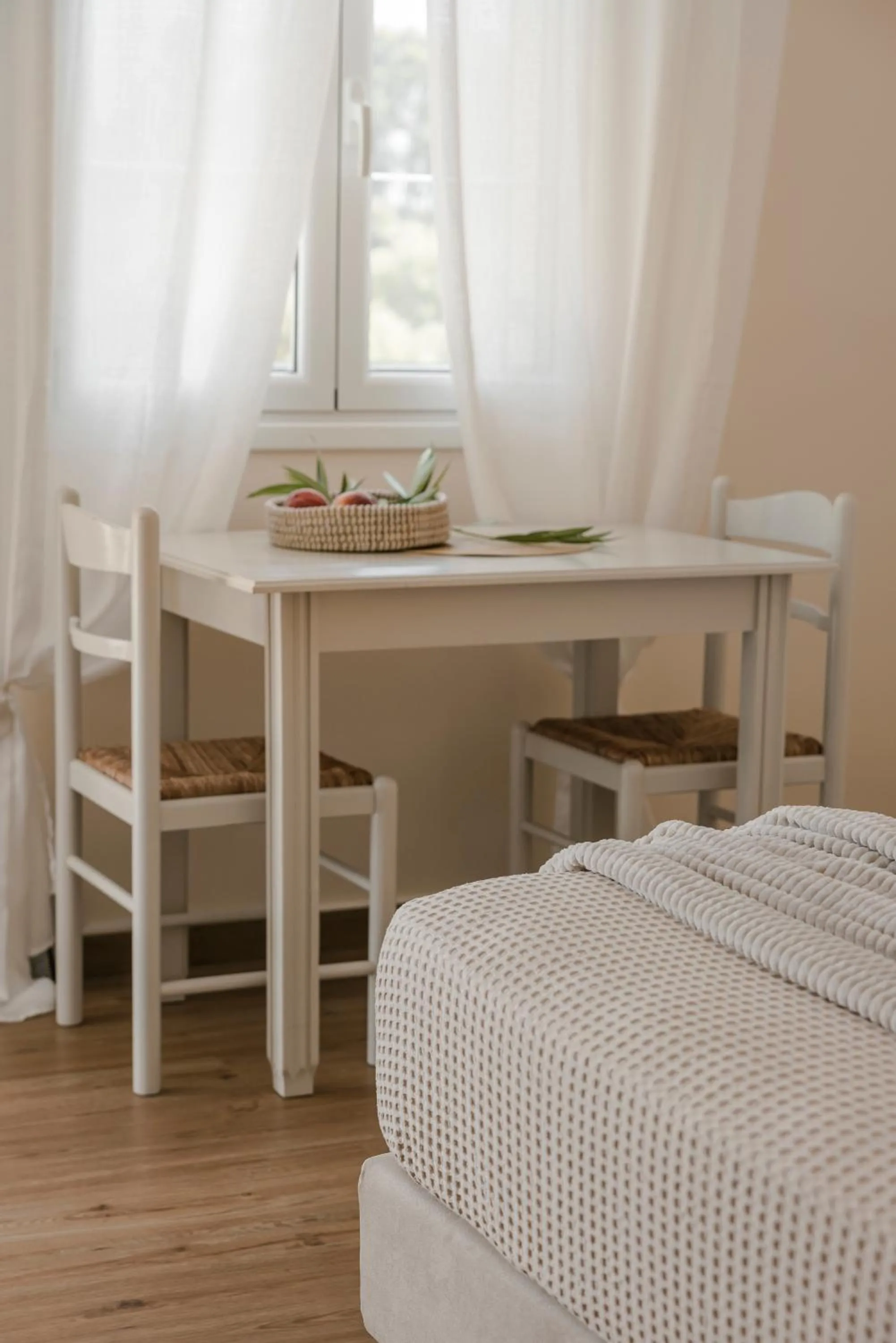 Bed in Theros Retreat