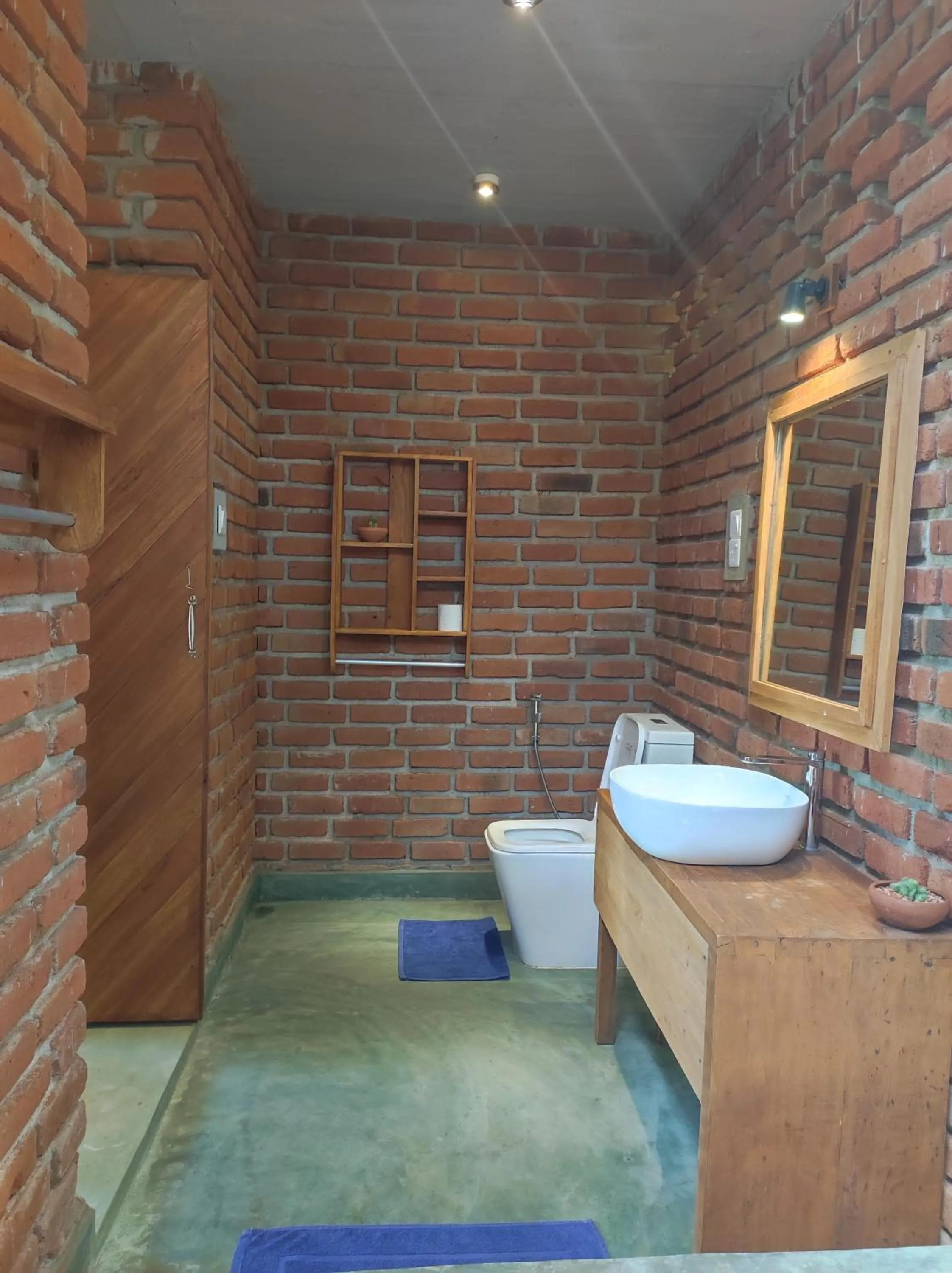 Toilet in Gabaa Resort & Spa - Habarana