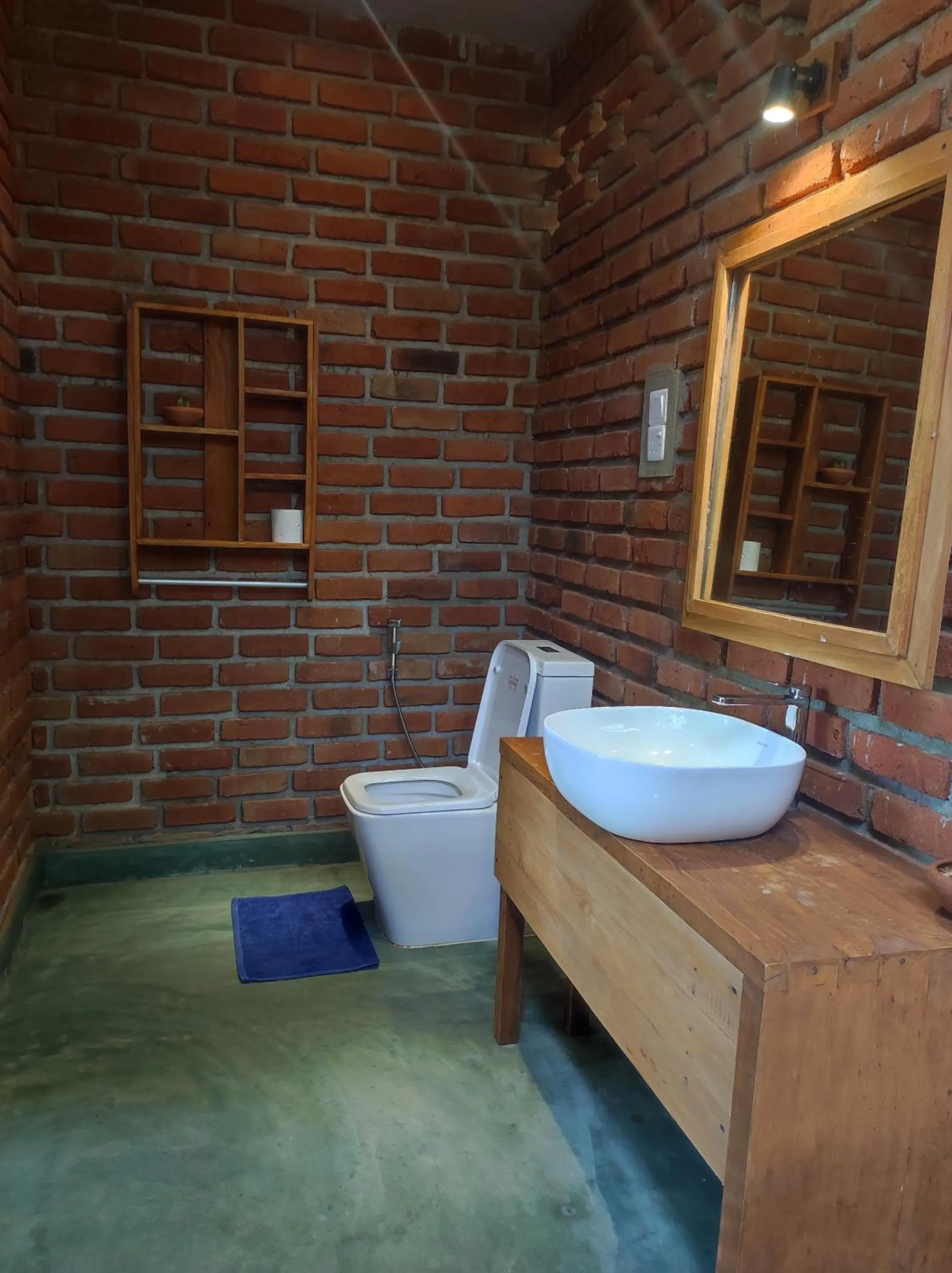 Toilet in Gabaa Resort & Spa - Habarana