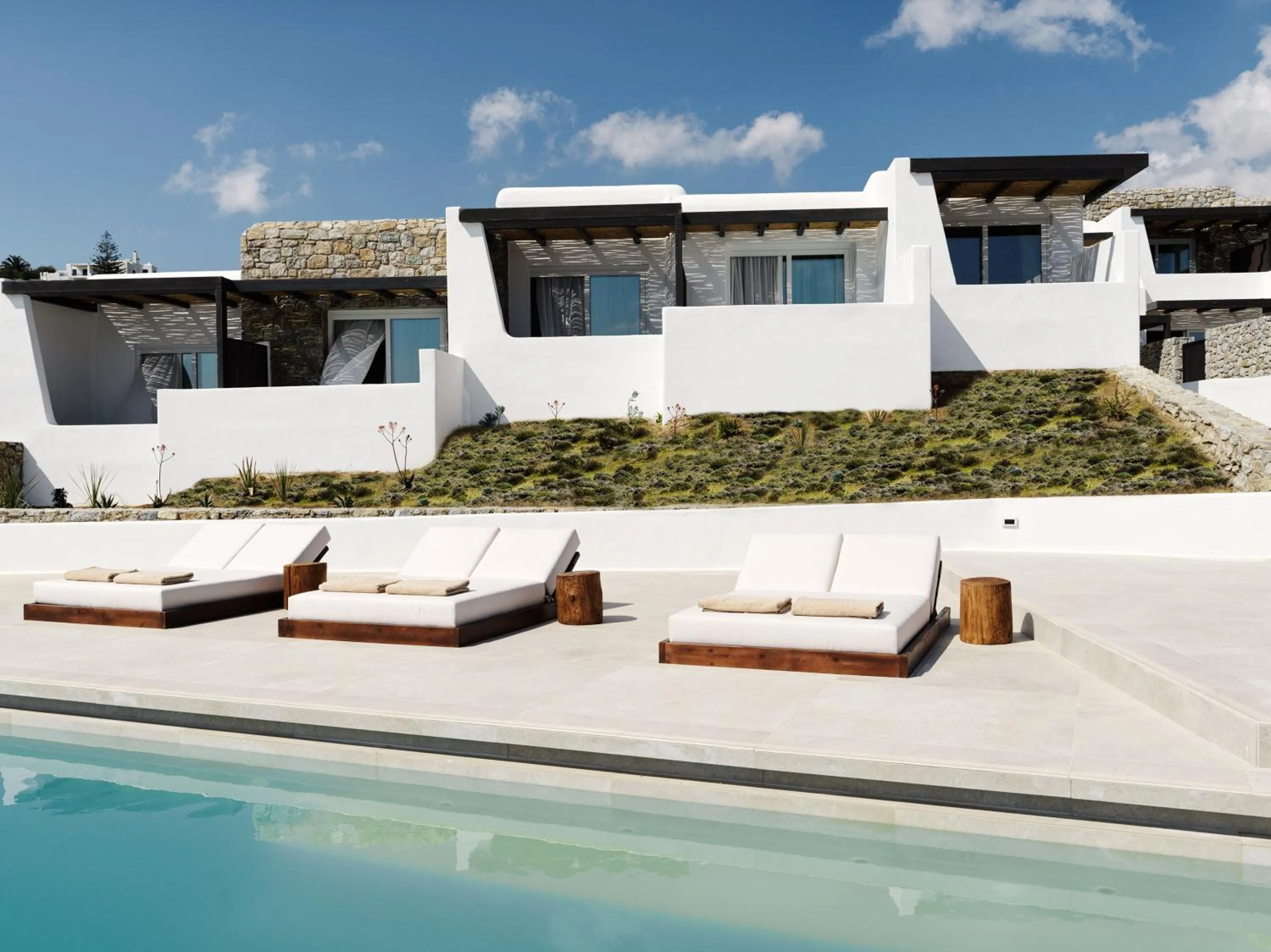 Property building in Ezio Bo Luxury Living