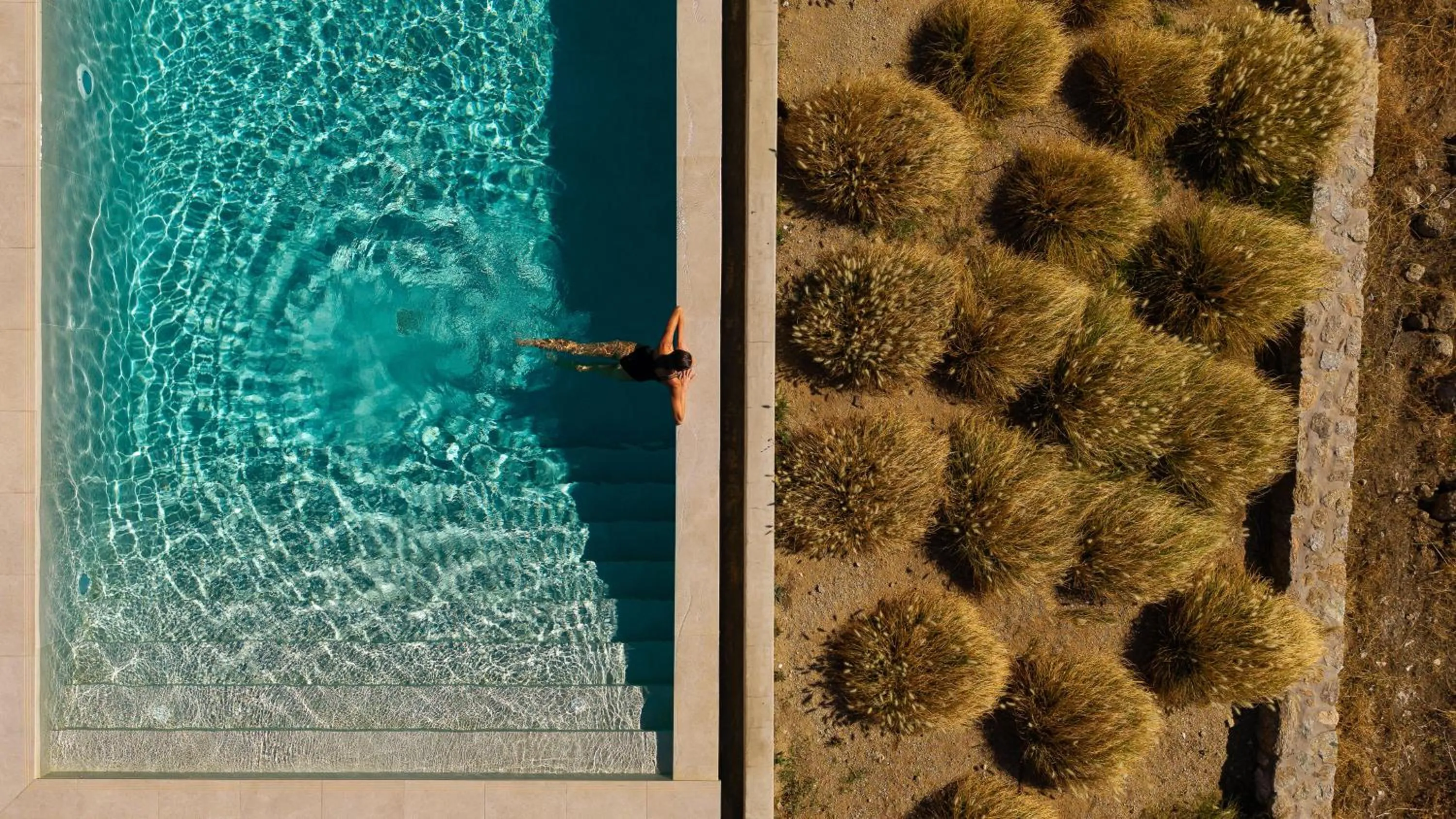 Day in Ezio Bo Luxury Living