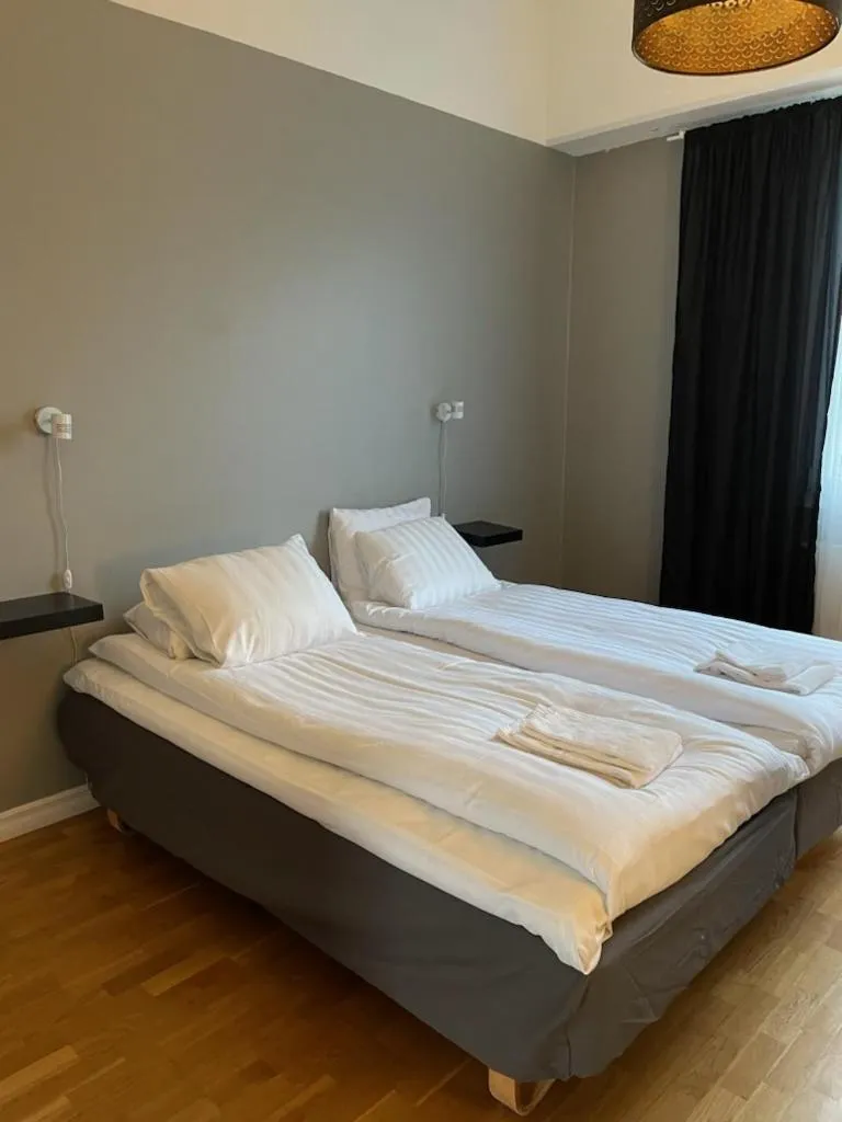 Bed in Hotell Eskilstuna