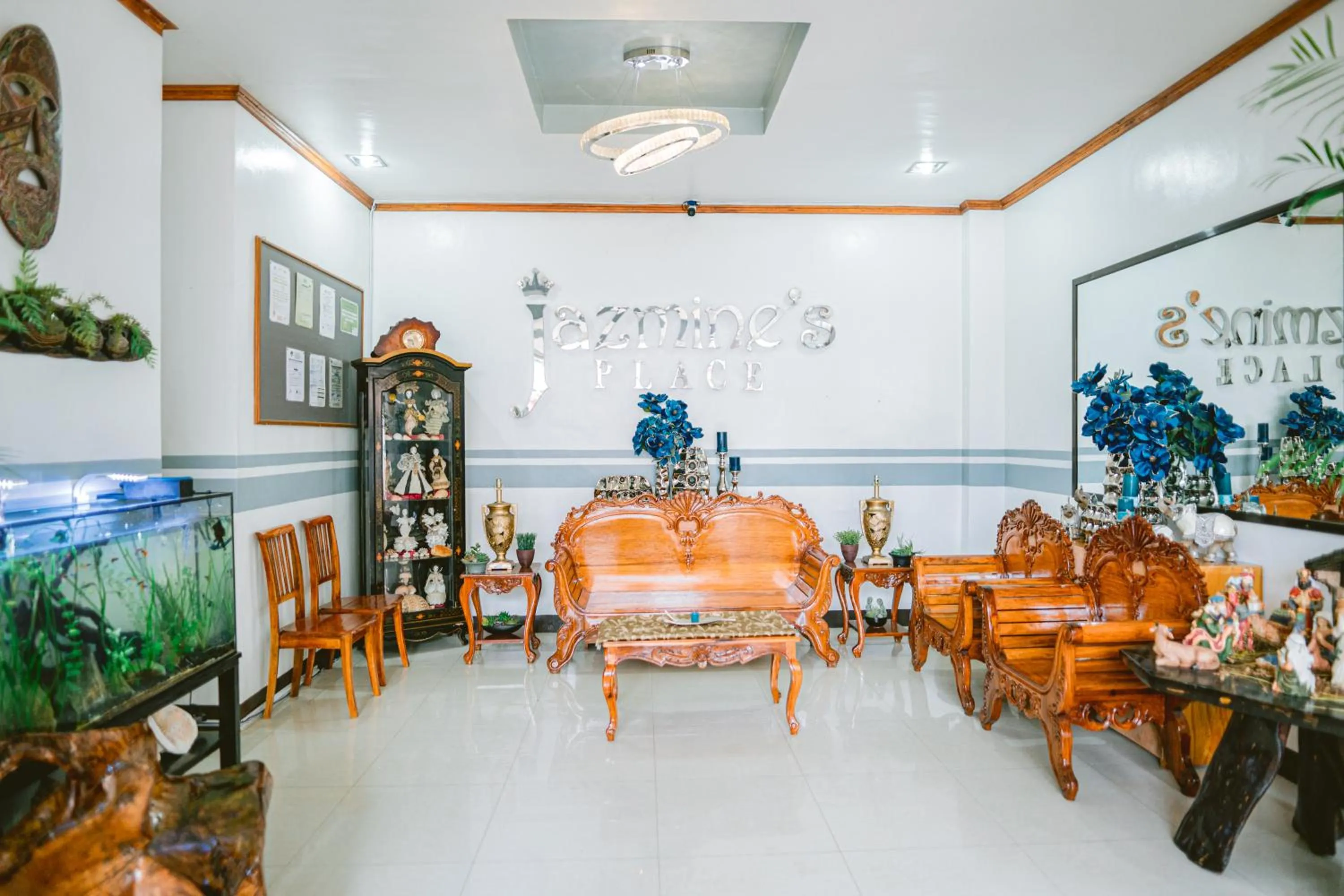 Lobby or reception in Jazmine's Place