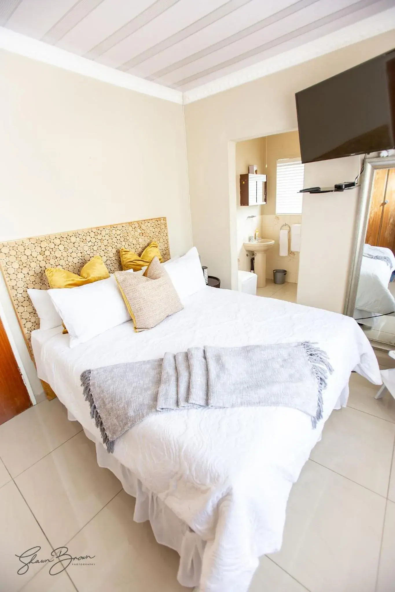 Standard Double Room in Zoe BnB Standard Double Room in Zoe BnB