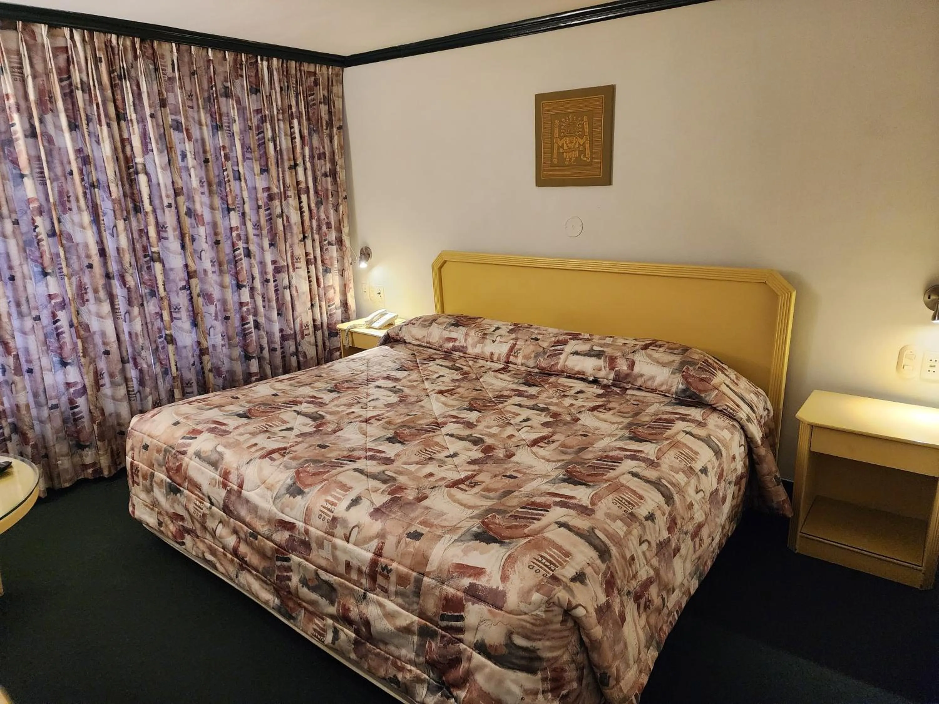 Bed in Plaza Mayor Hotel